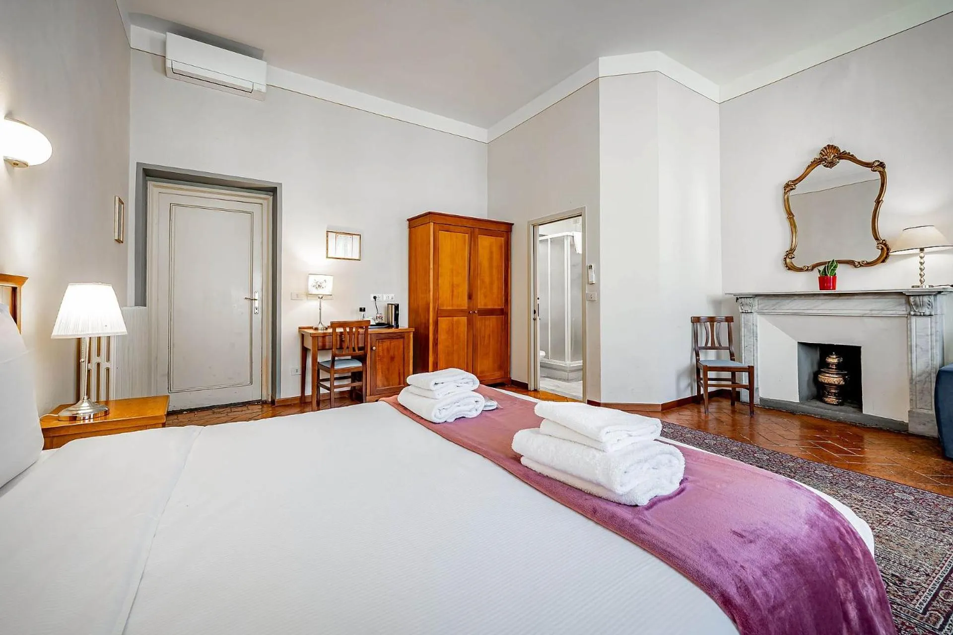 Bedroom, Bed in Bellevue House Affittacamere