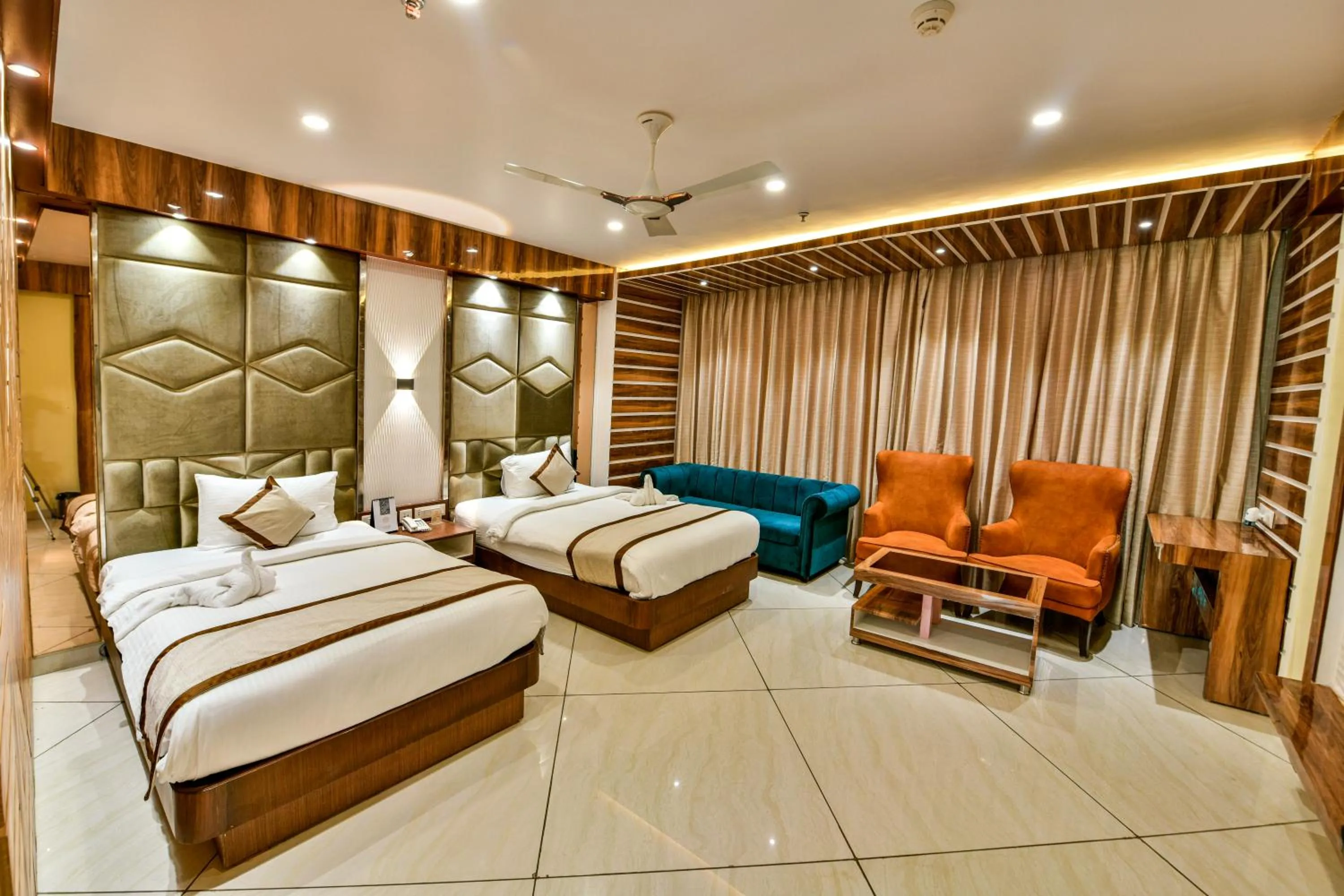 Photo of the whole room, Bed in Hotel RJ