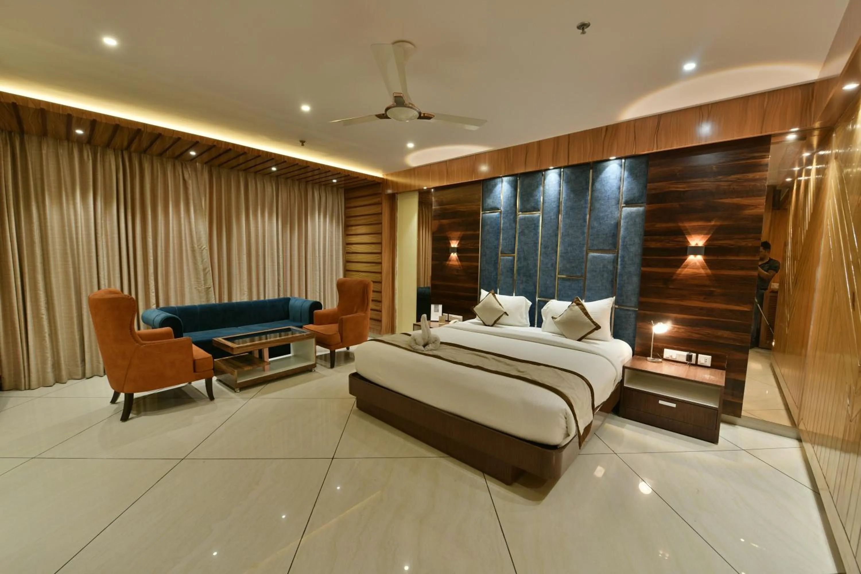 Photo of the whole room, Bed in Hotel RJ