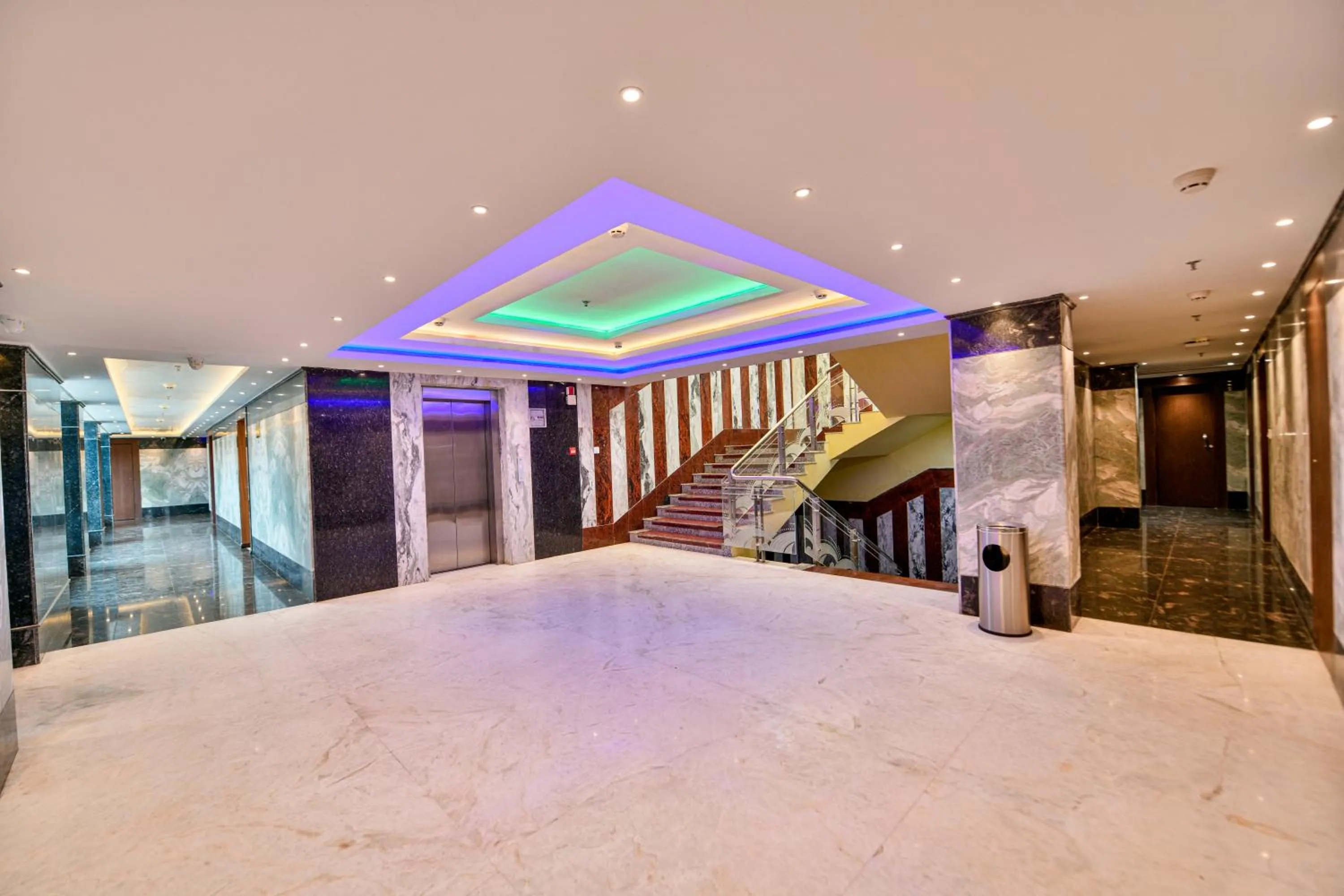Lobby or reception in Hotel RJ