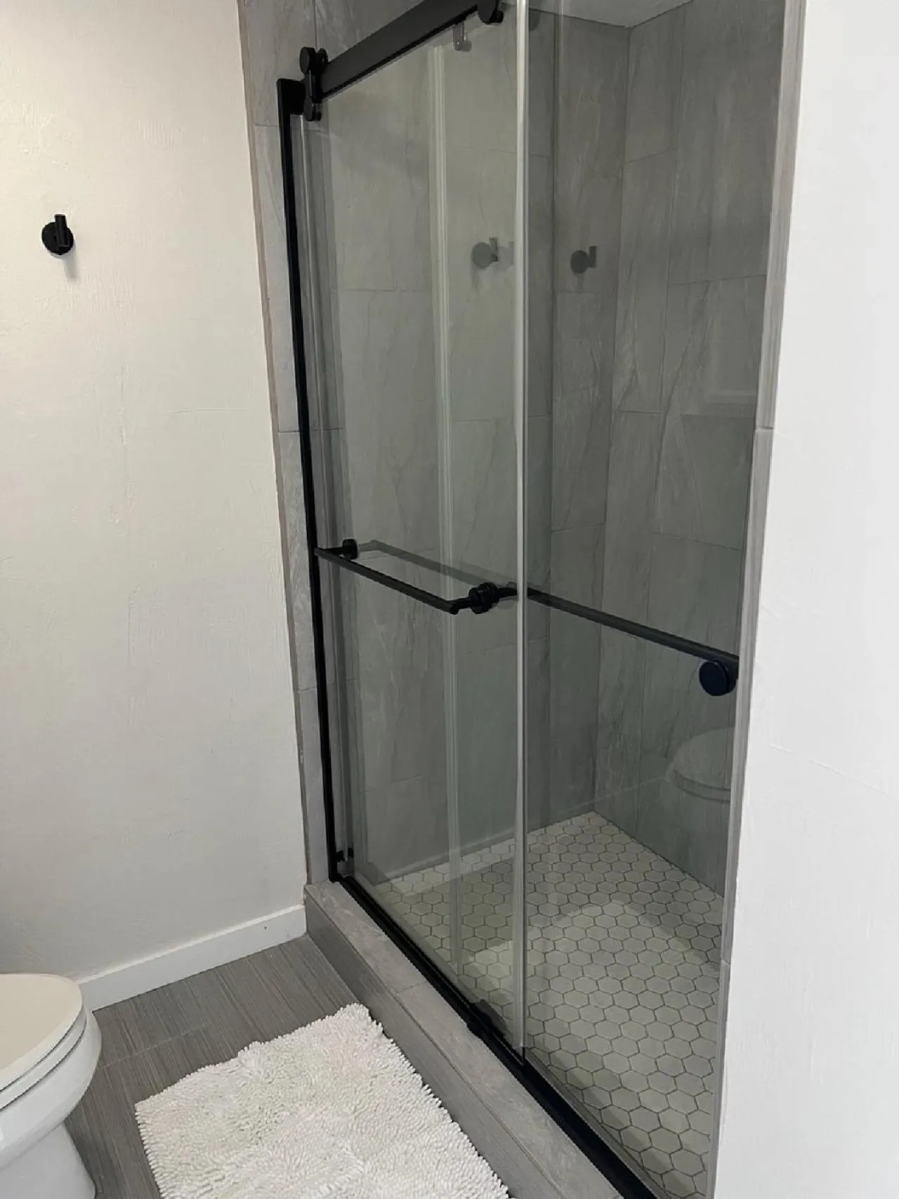 Stunning Views Best location in Hilo 2BR modern Condo