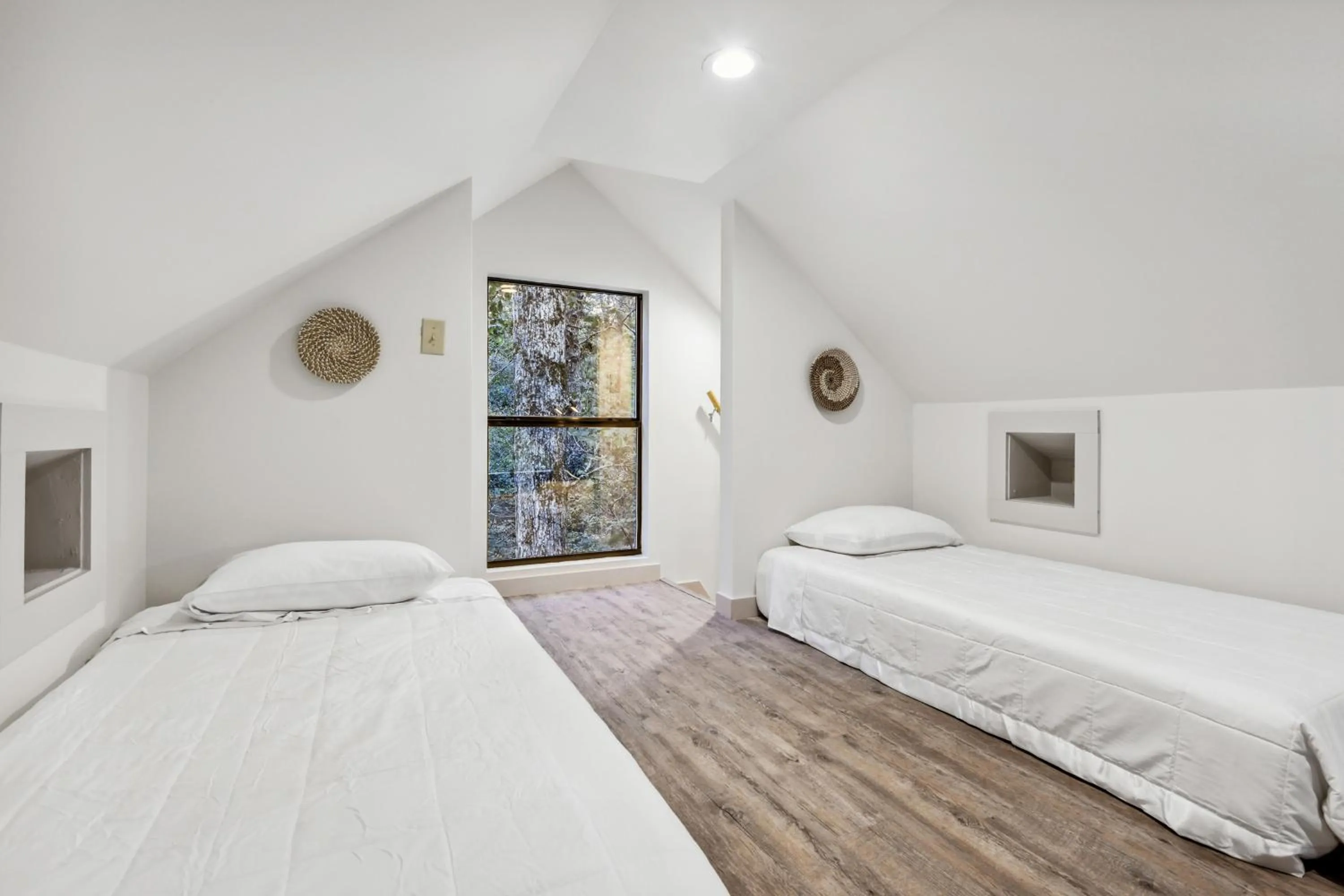 bunk bed, Bed in Whiskey on the River