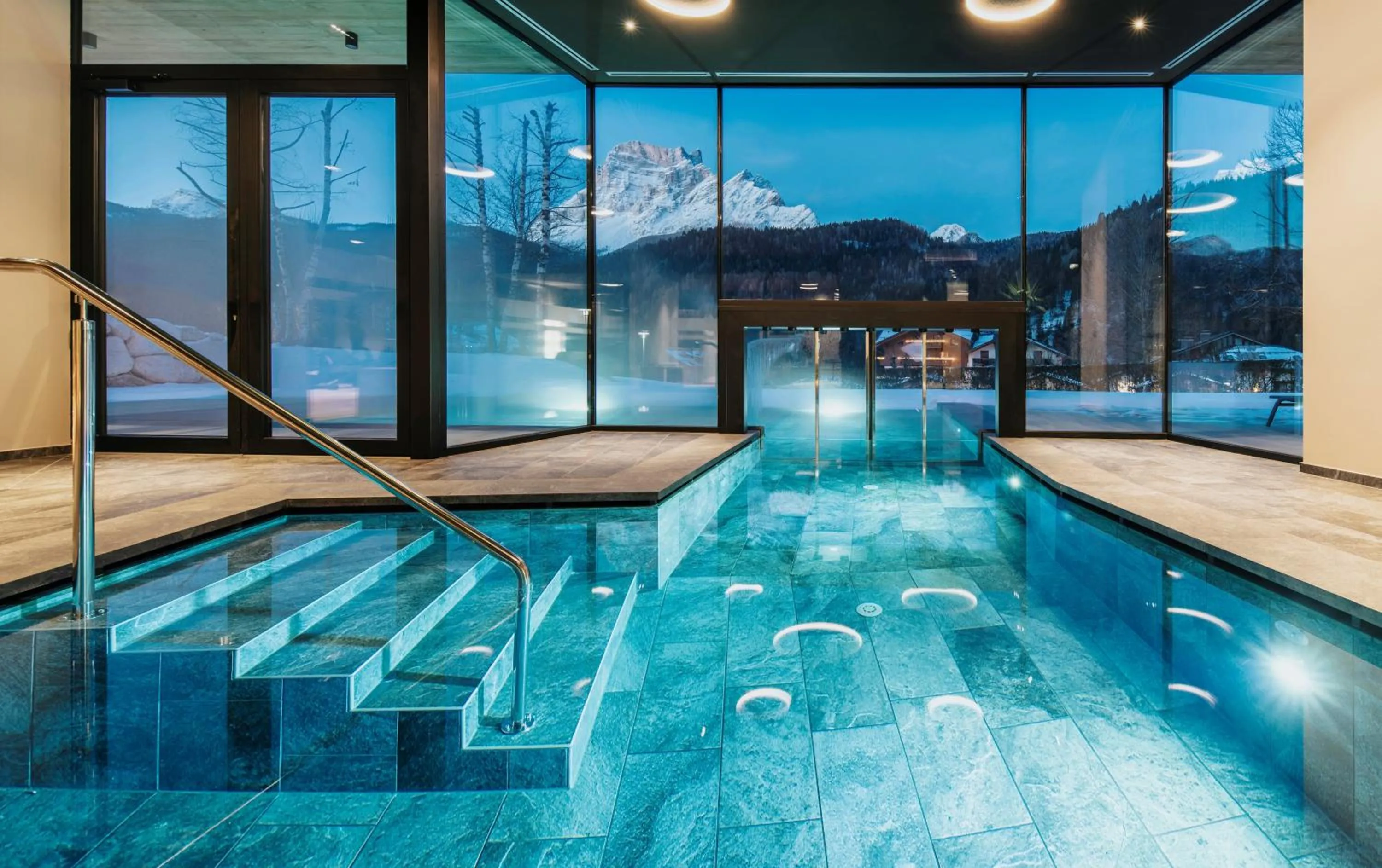 Swimming pool in Parkhotel Ladinia