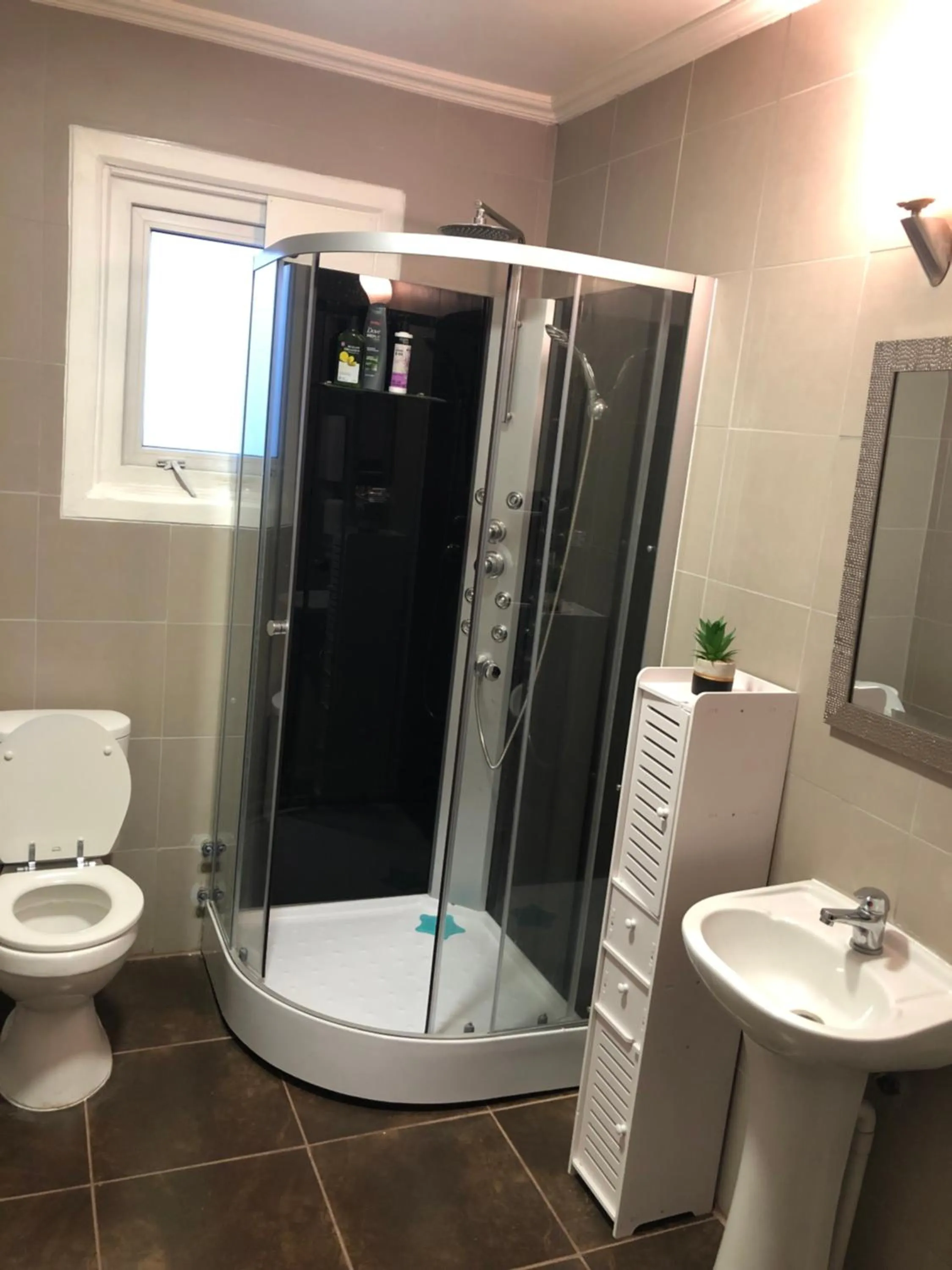 Bathroom in TQCaleta Providencia Barrio Italia