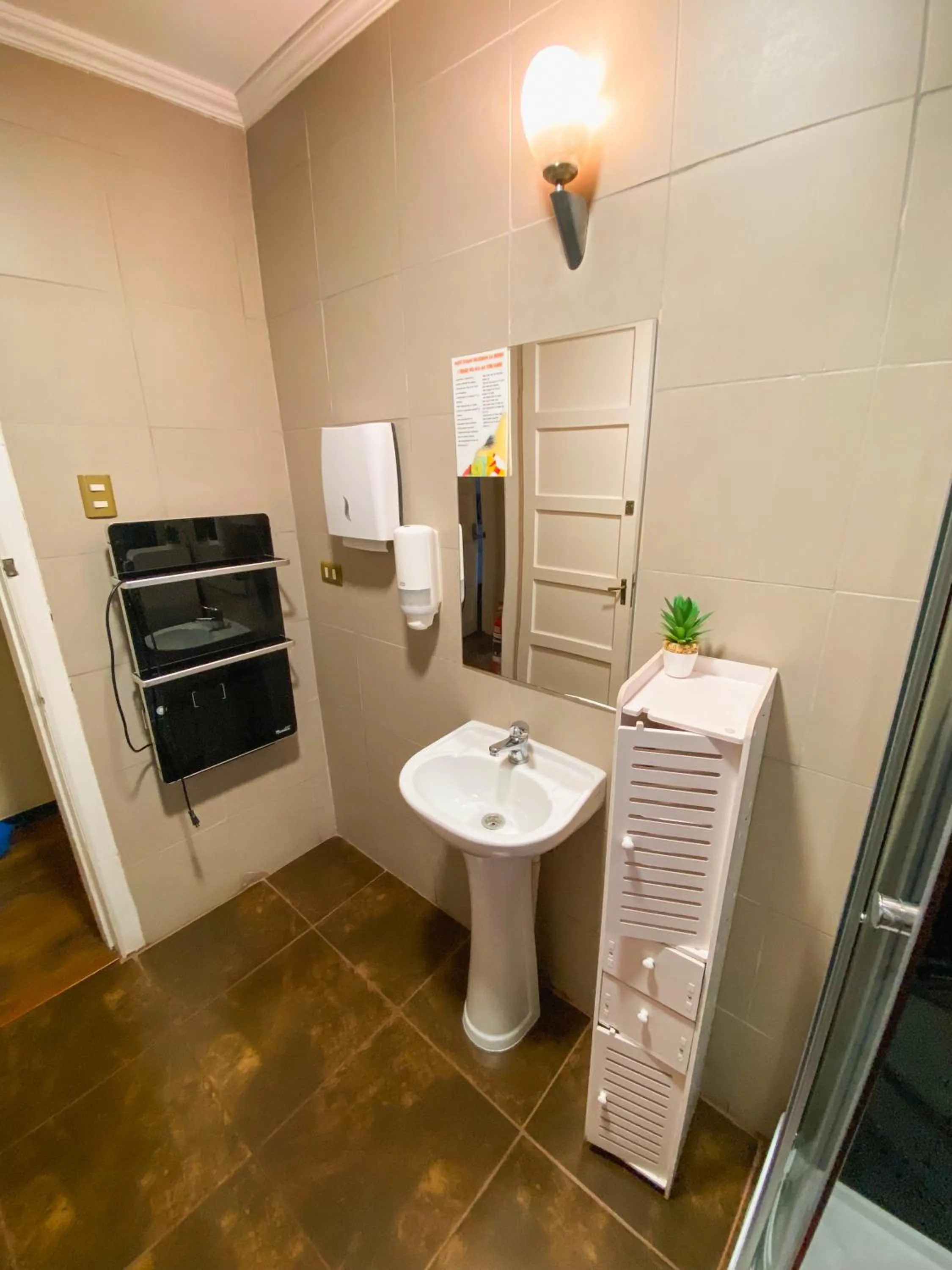 Bathroom in TQCaleta Providencia Barrio Italia