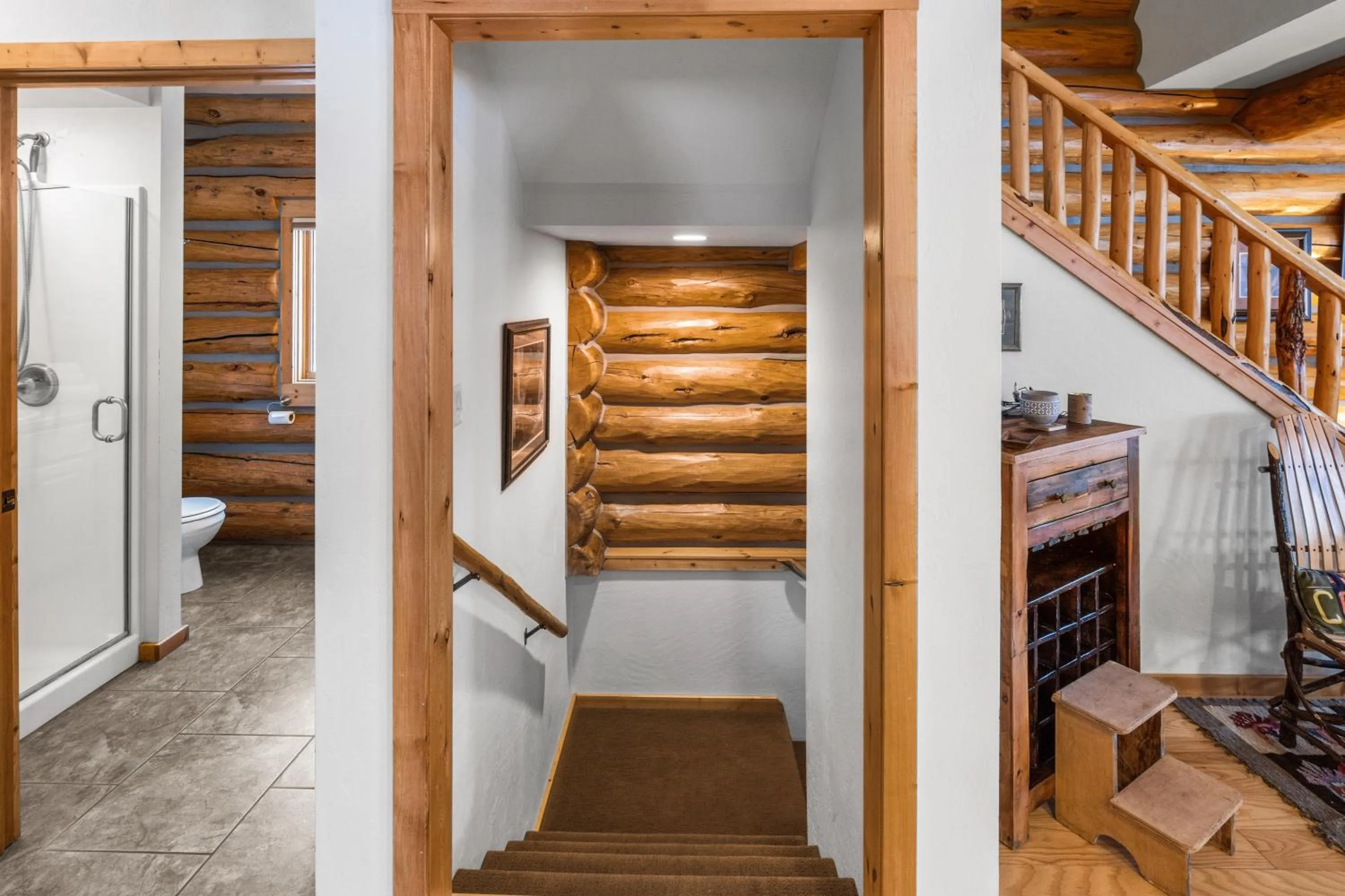 Kitchen or kitchenette in King's Cabin