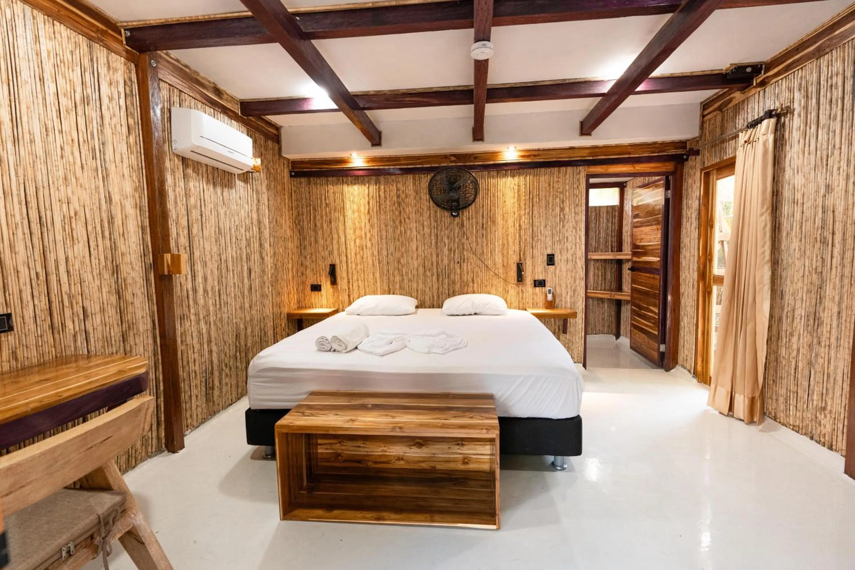 Bed in La Playita Isla Fuerte