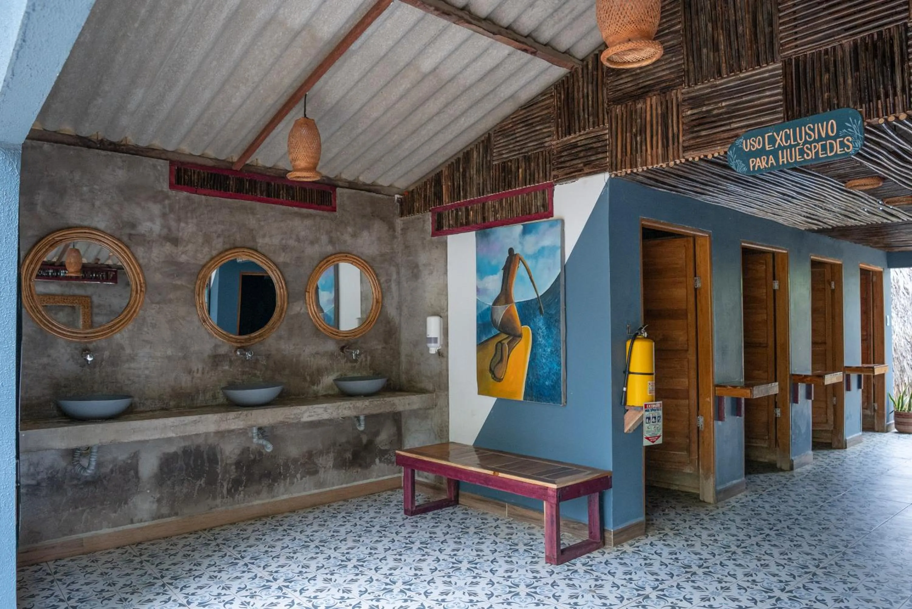 Bathroom in La Playita Isla Fuerte