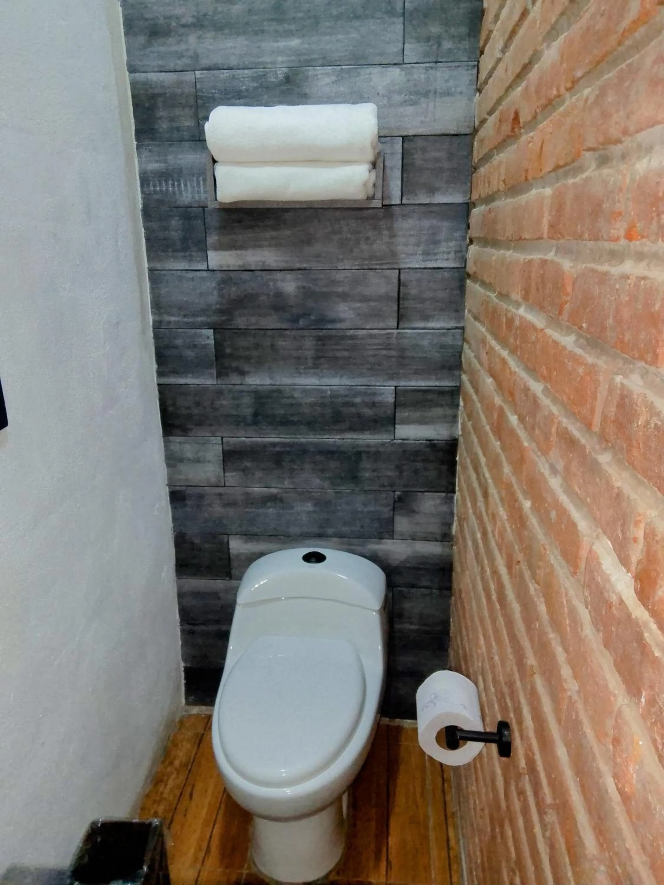 Bathroom in Suites del Barrio