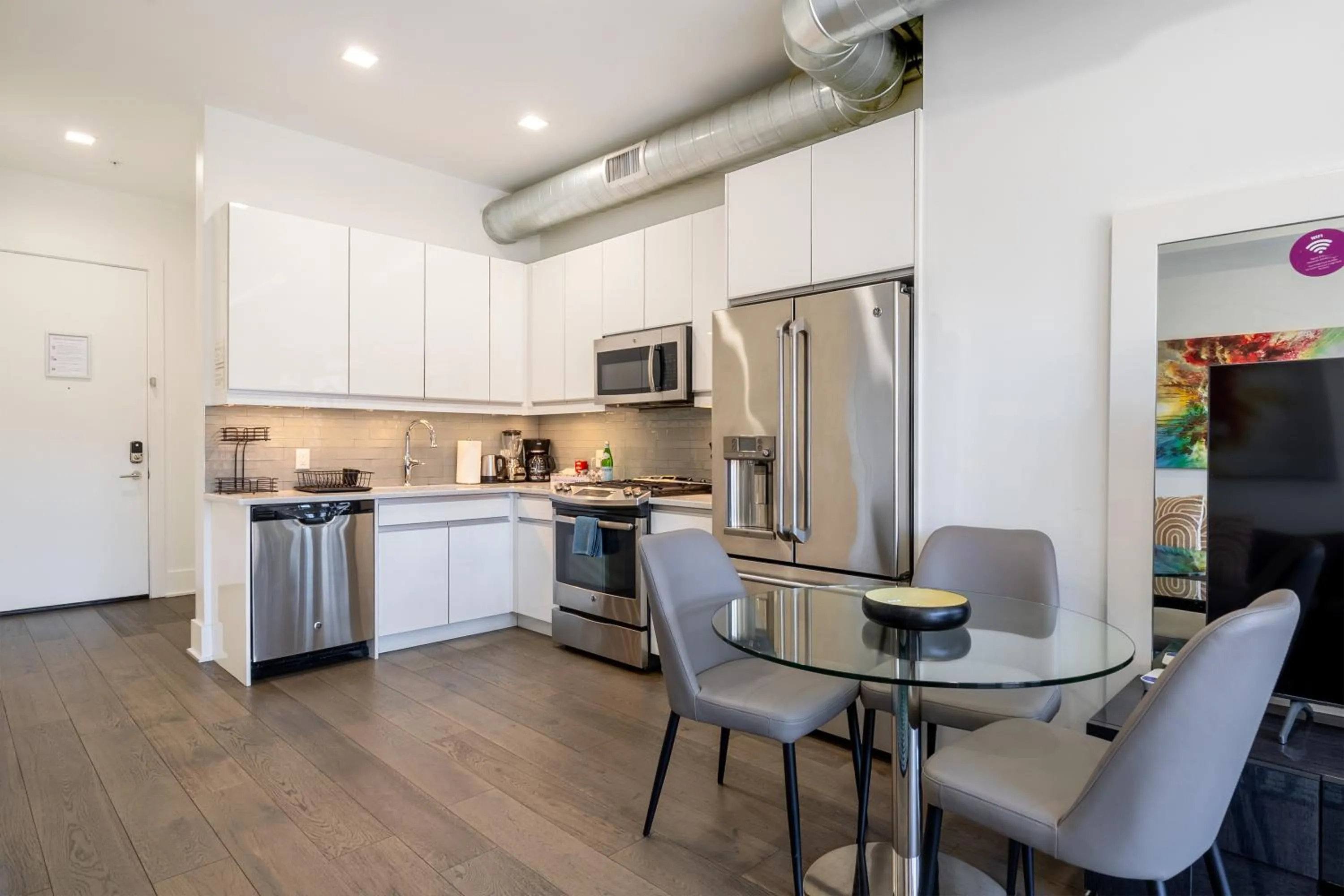 Dining area in Dharma Home Suites Hoboken