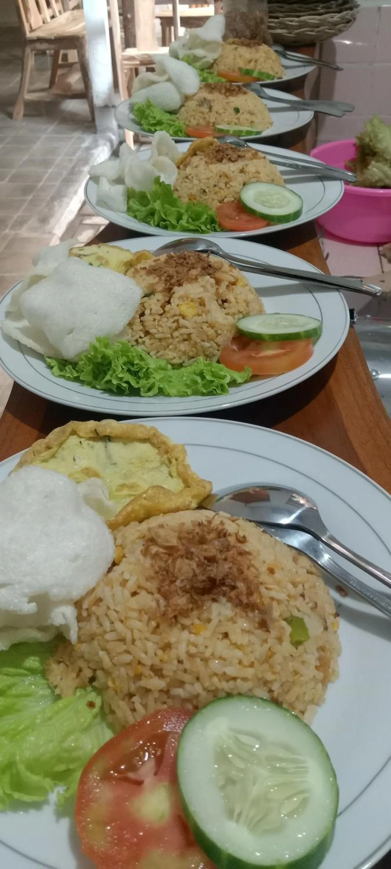 Breakfast in The Bloomy House