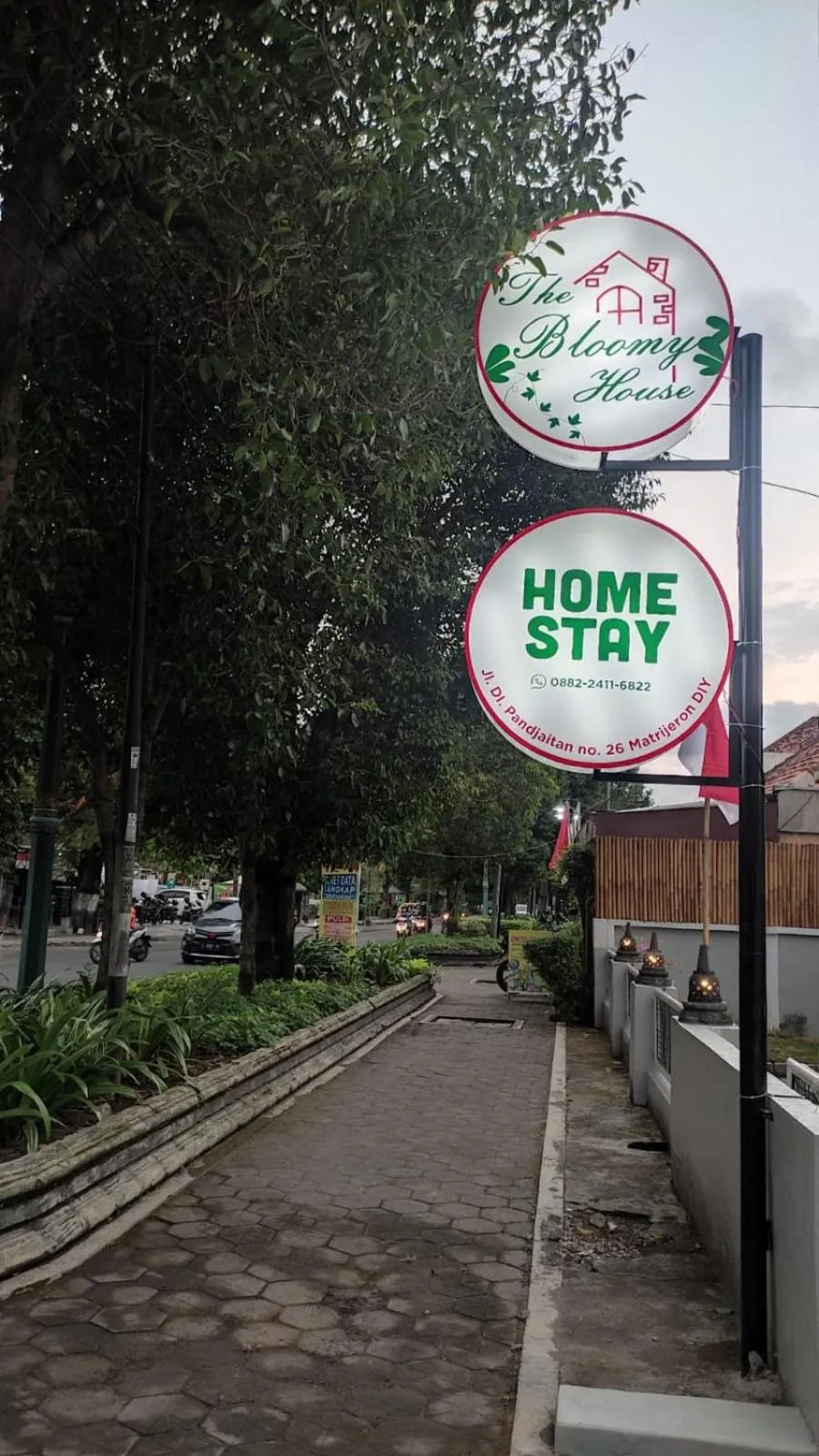 Property logo or sign in The Bloomy House