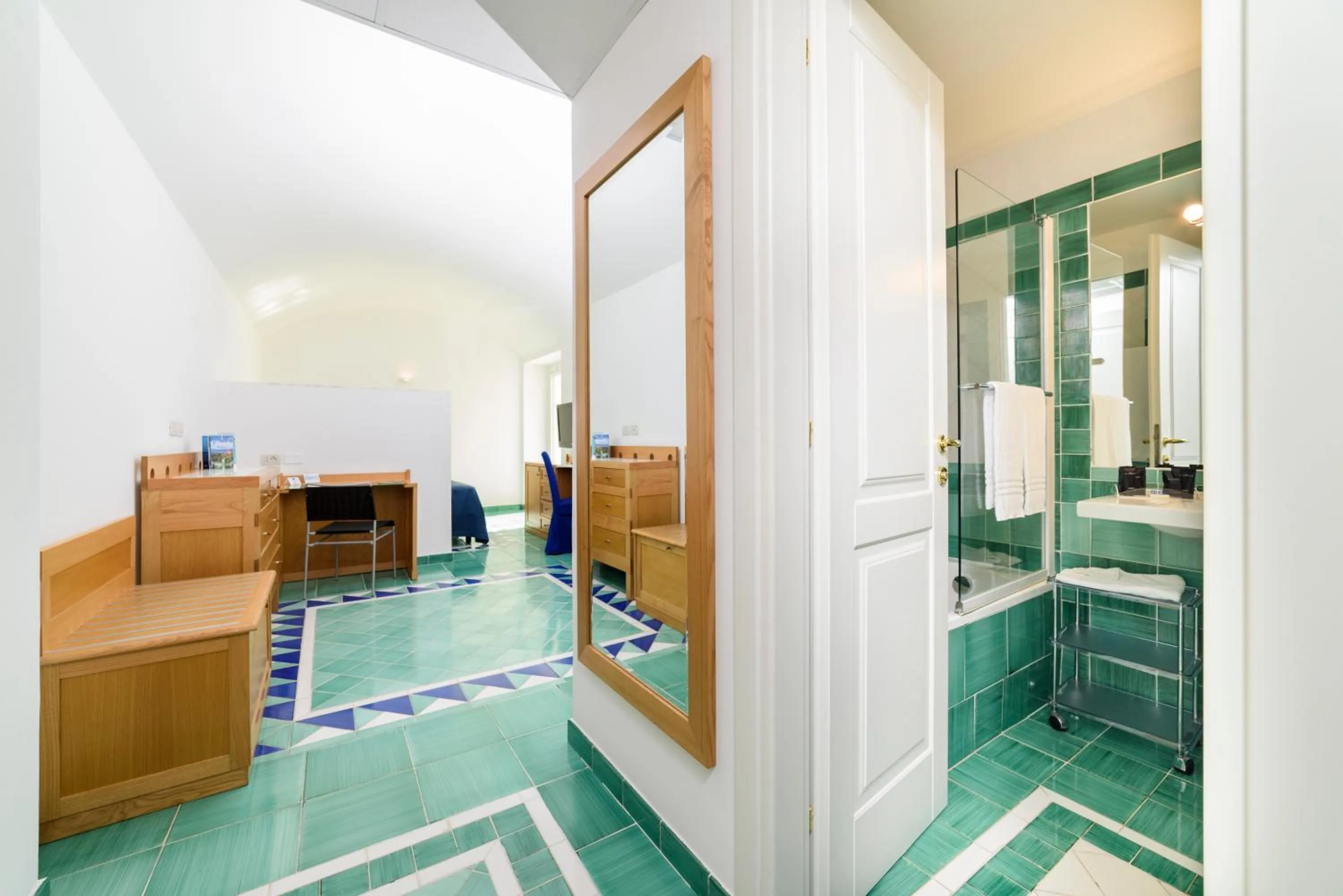 Photo of the whole room in Grand Hotel San Pietro