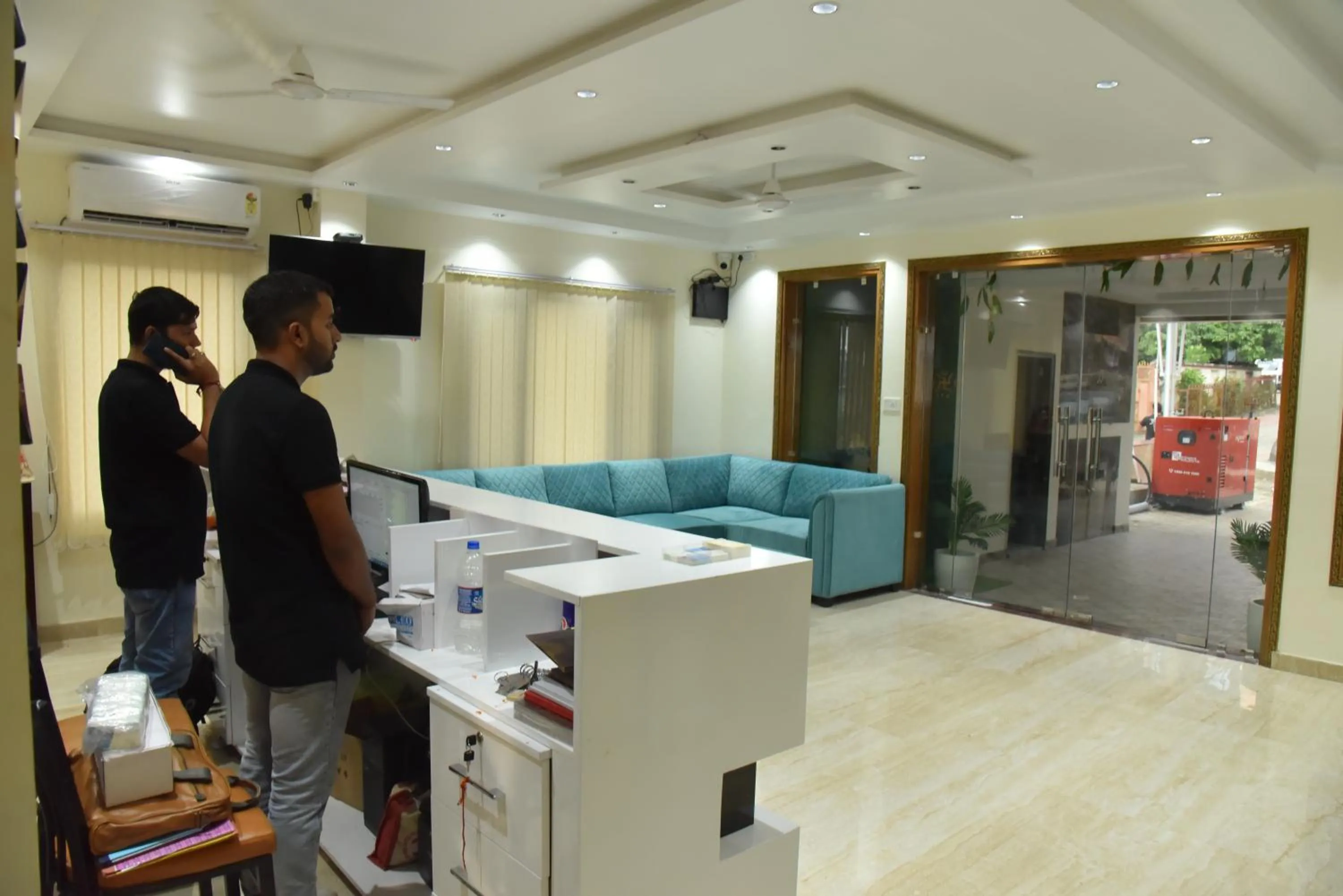 Lobby or reception in The Divine Oak Golden Leaf