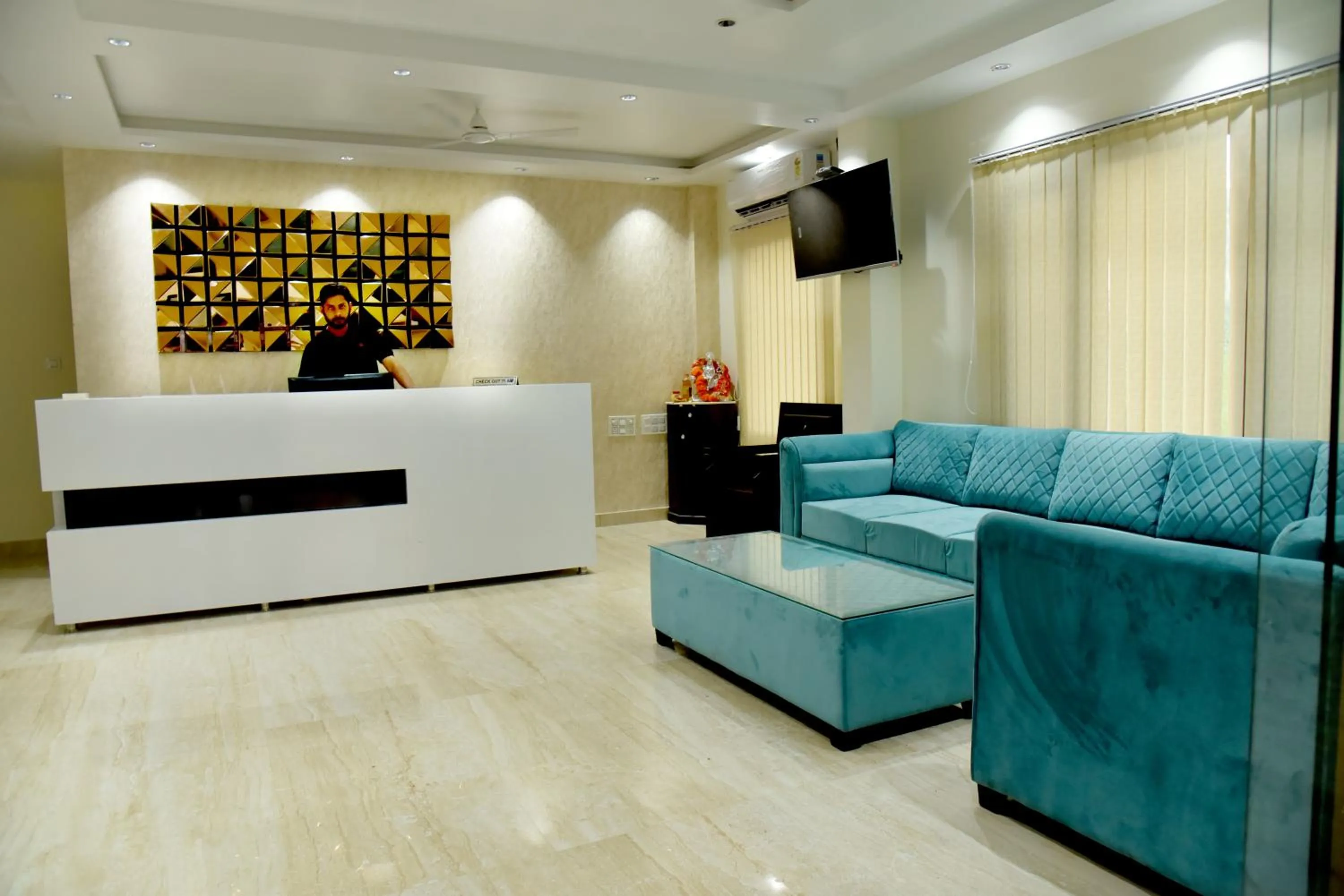 Lobby or reception in The Divine Oak Golden Leaf