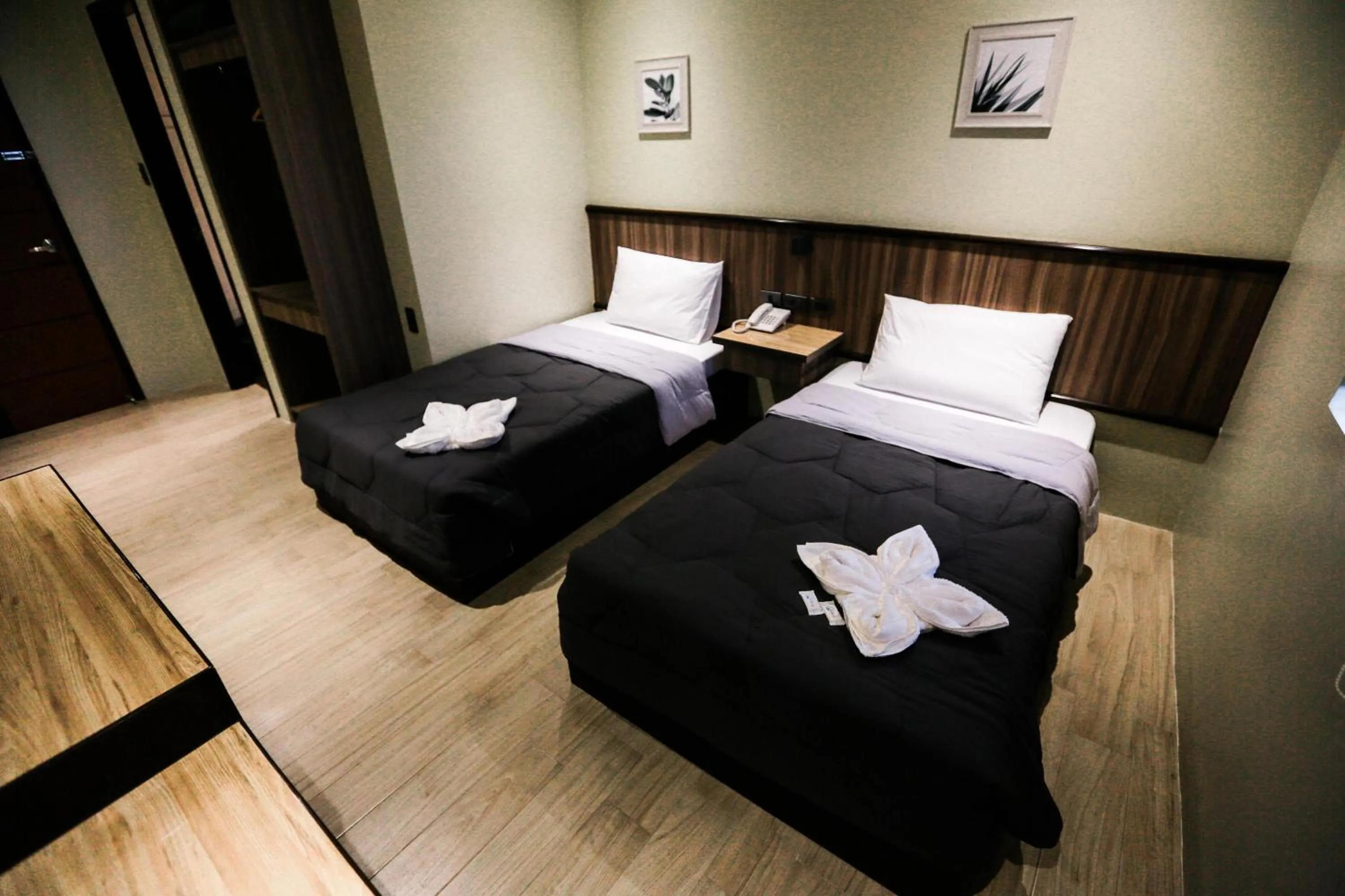 Bed in PILAR MARINA INN