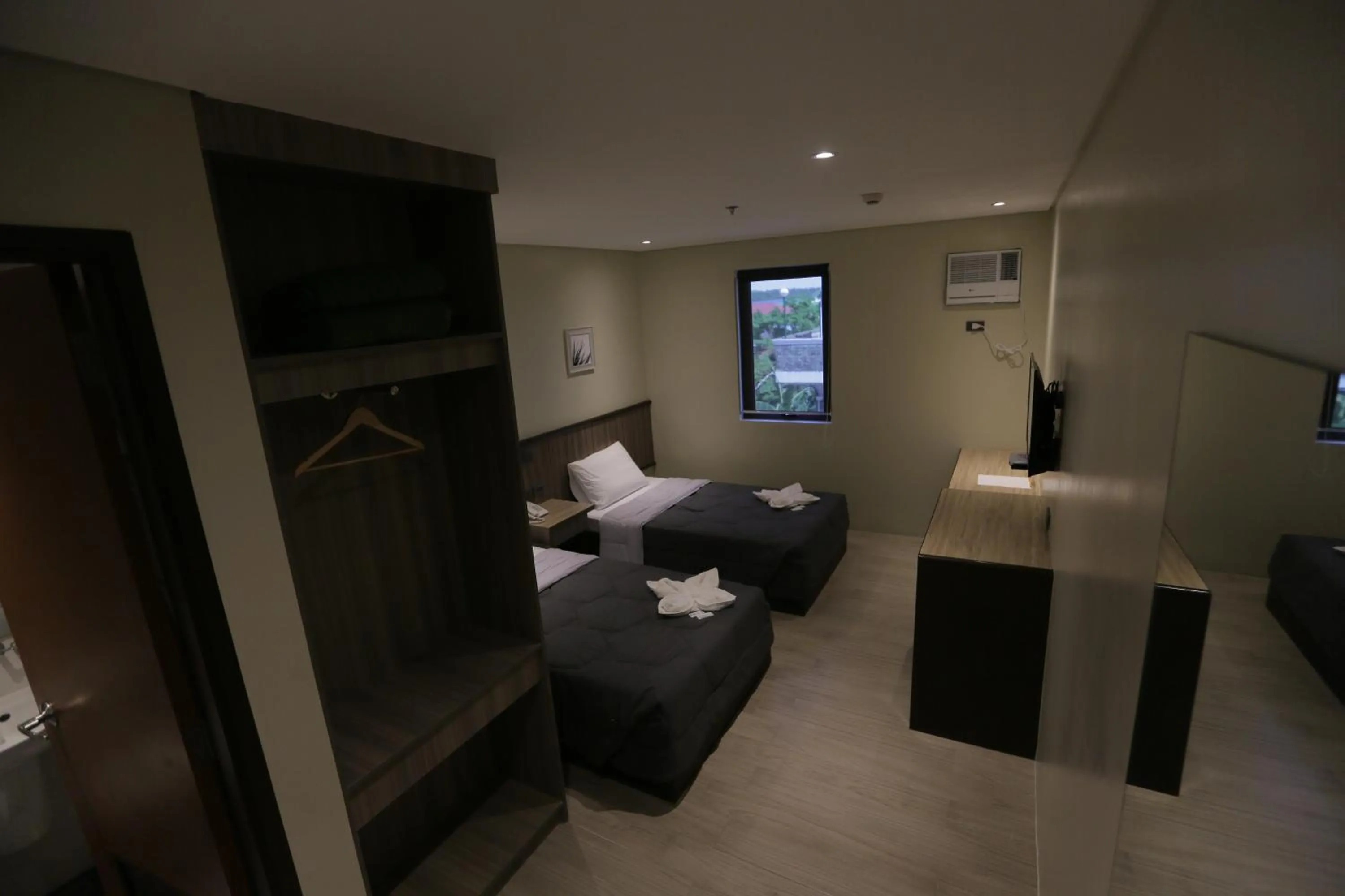 Bed in PILAR MARINA INN