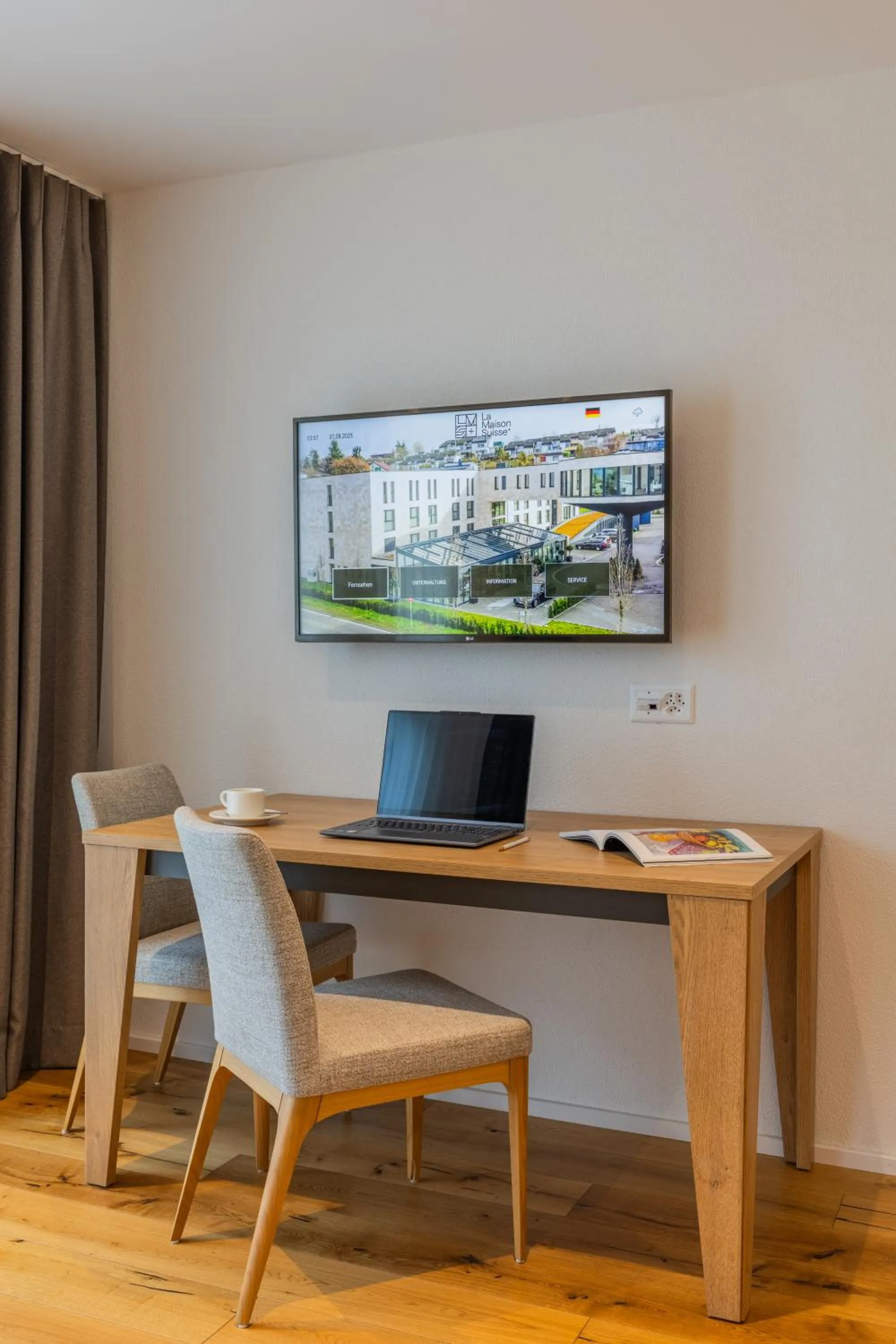 TV and multimedia in LMS - La Maison Suisse - Döttingen
