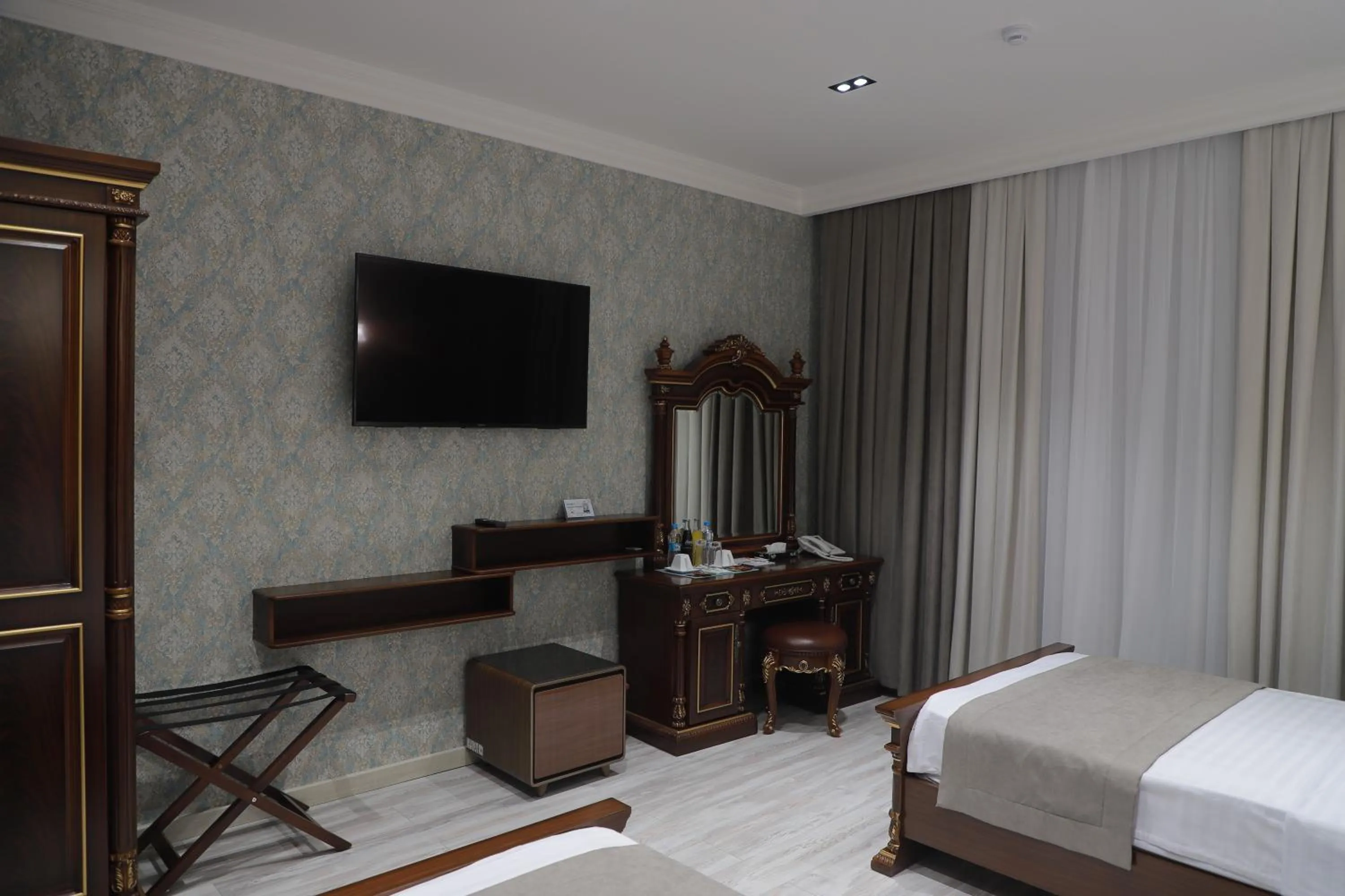 Photo of the whole room, Bed in Golden Samarkand Hotel