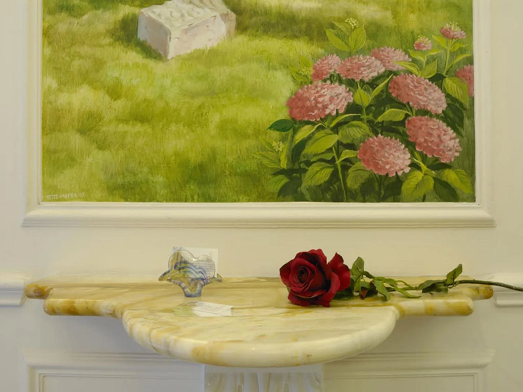 Facade/entrance in Suite Opera Rooms