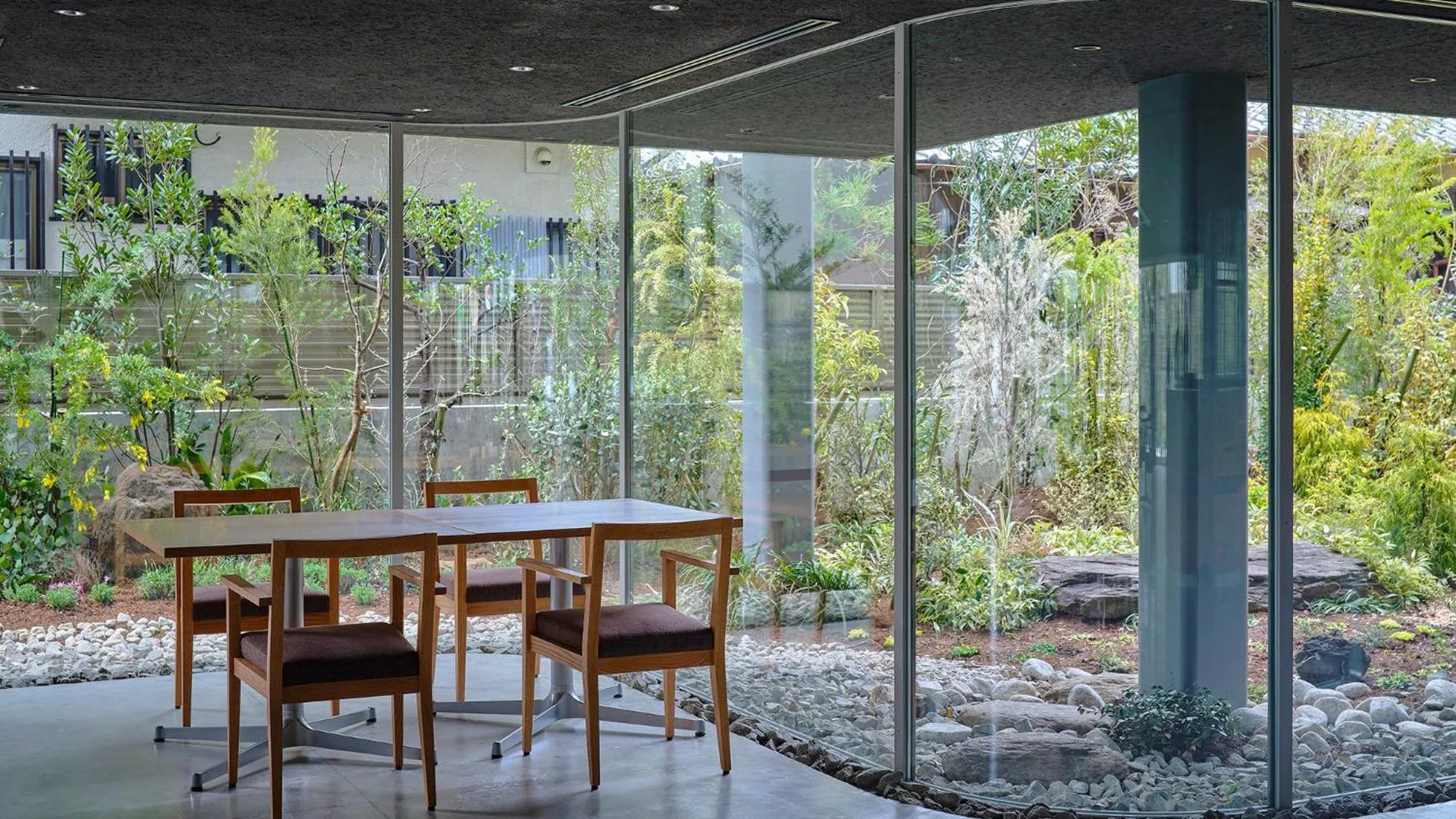 Restaurant/places to eat in kamakura seizan