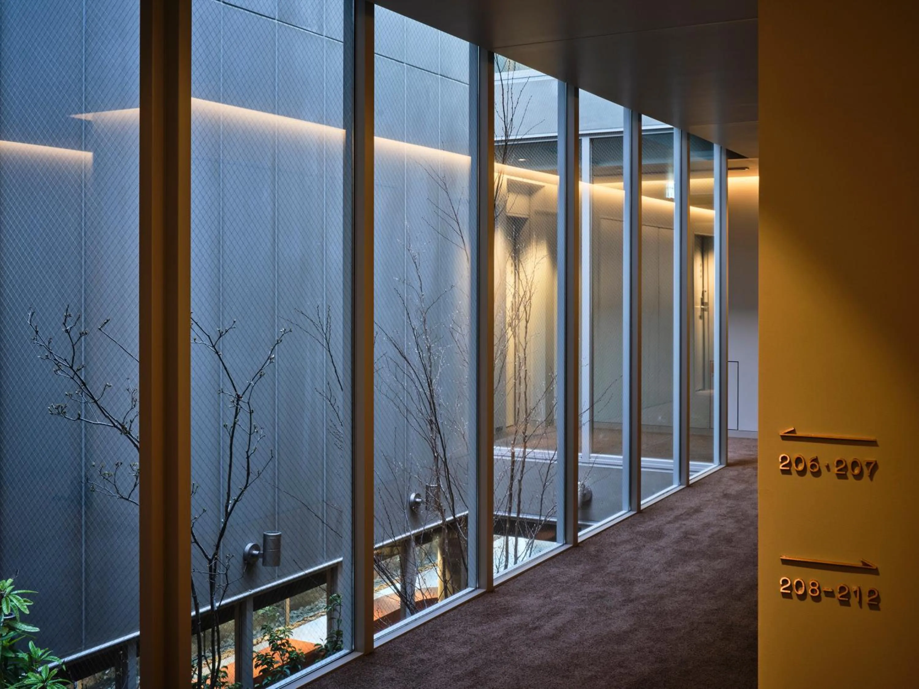 Area and facilities in kamakura seizan