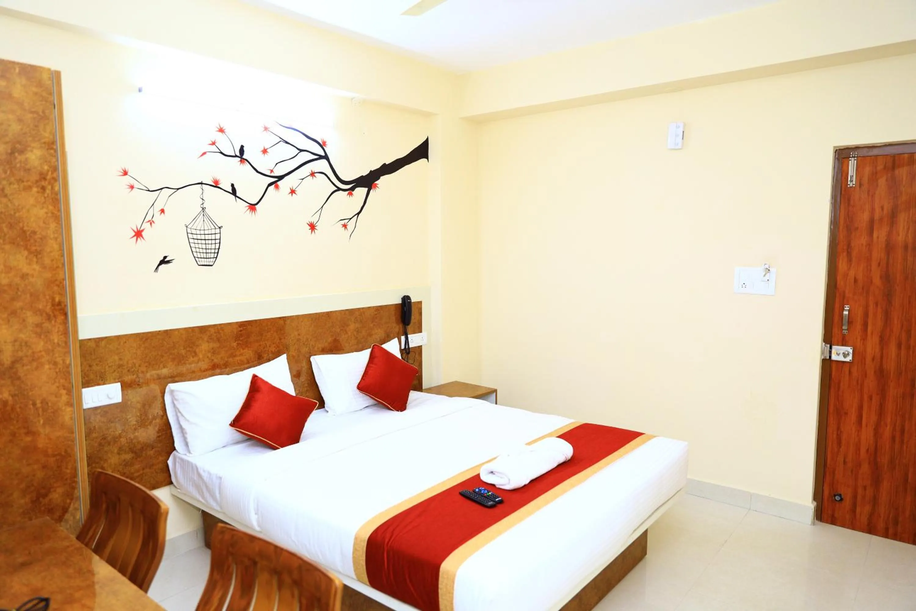Bedroom, Bed in Sasthi Suites