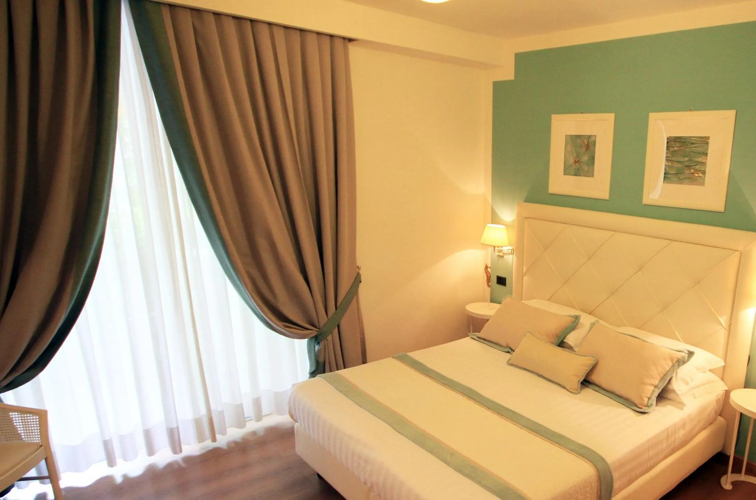 Bathroom in Raffaelli Park Hotel