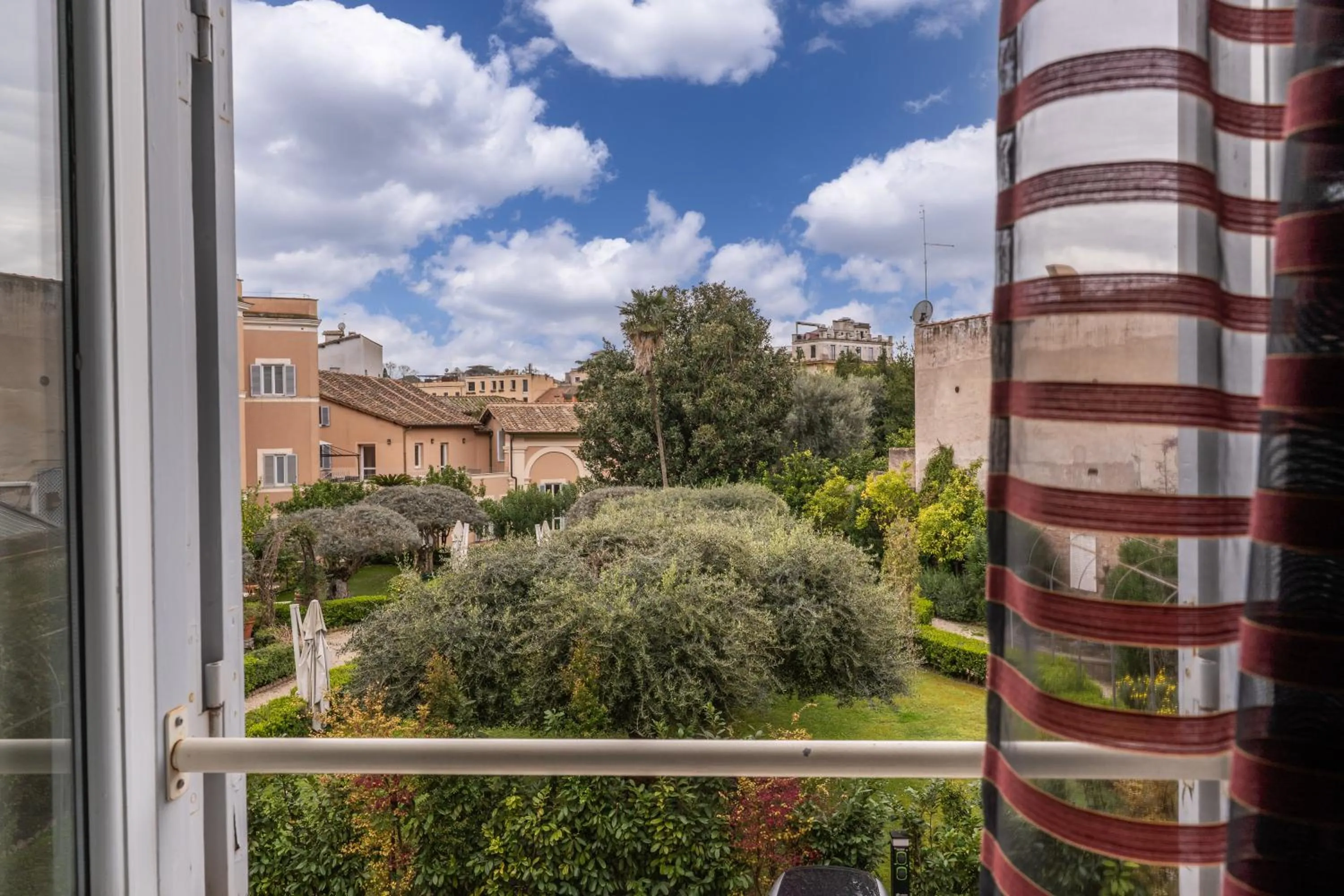 Spring in Kolbe Hotel Rome