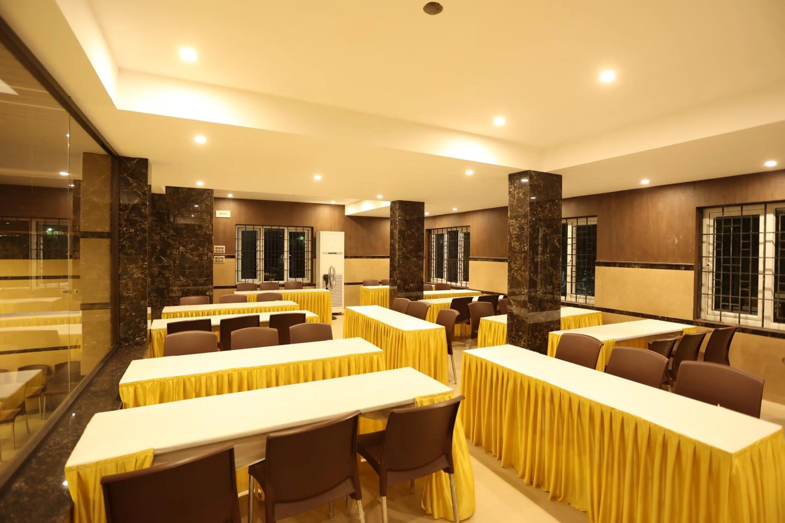 Banquet/Function facilities in Minas Manor