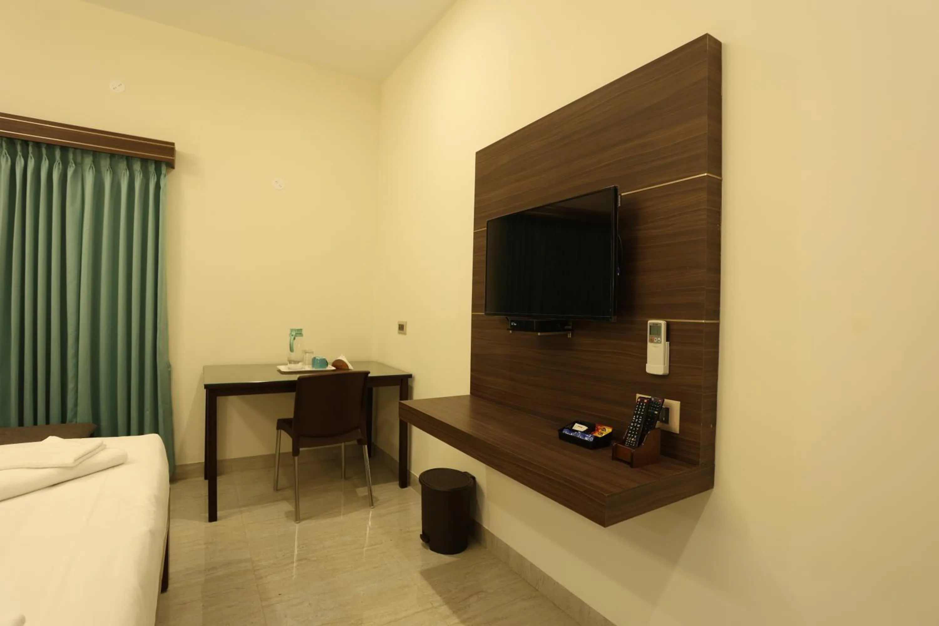 TV and multimedia, Bed in Minas Manor