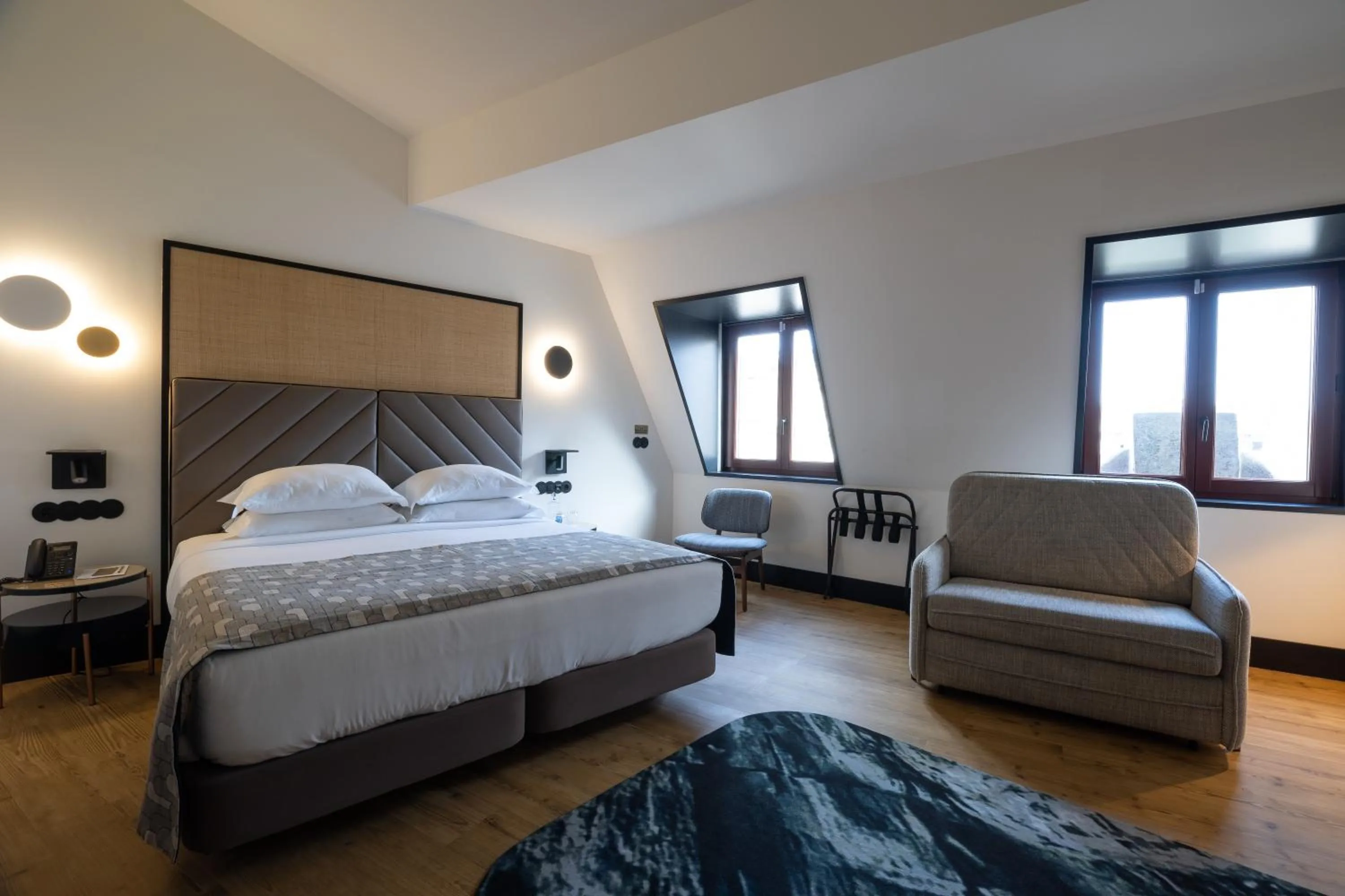 View (from property/room), Bed in Axis Porto Club Aliados