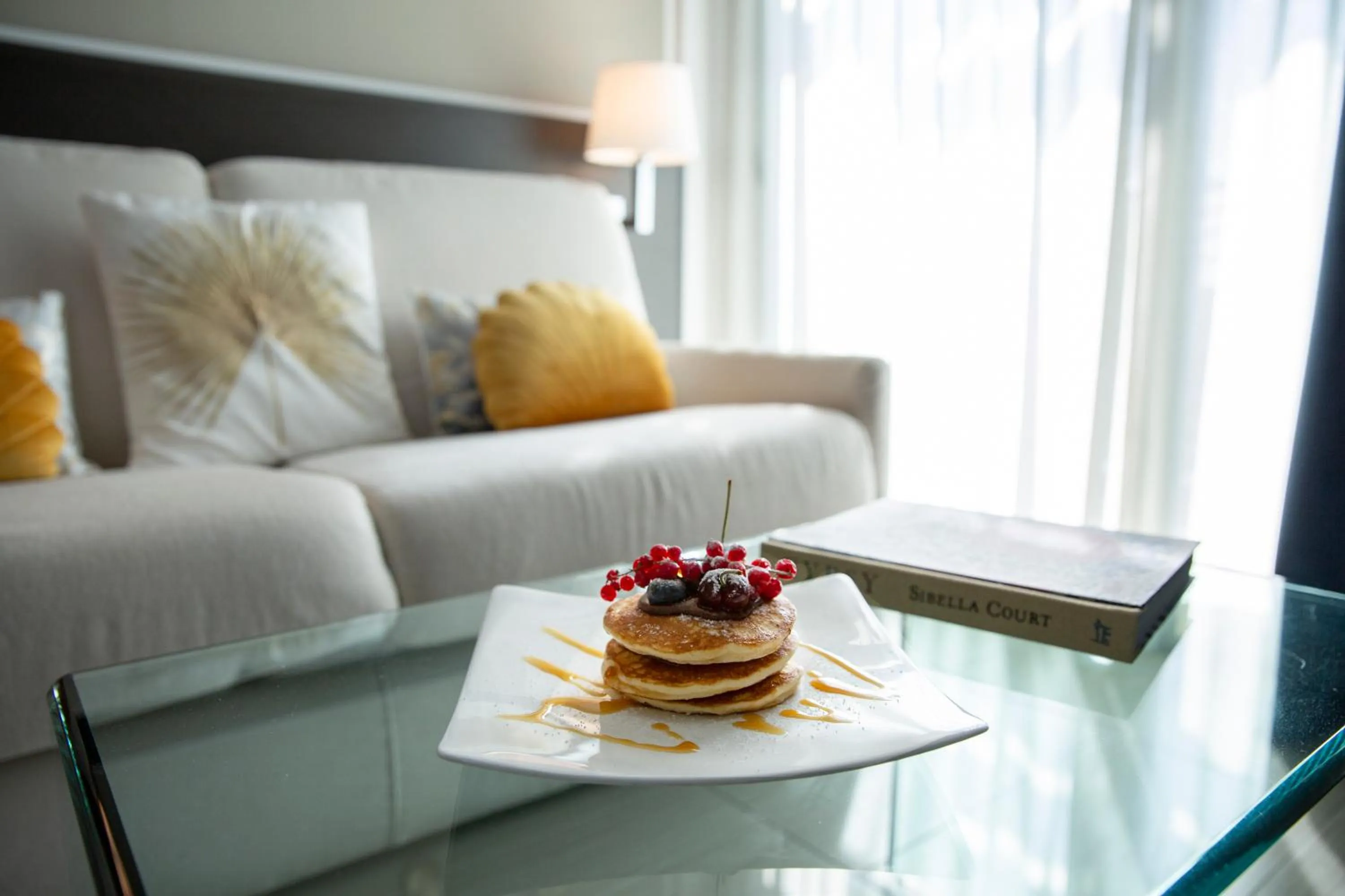Photo of the whole room, Bed in The One Hotel - Designed for Adults - Pet lovers