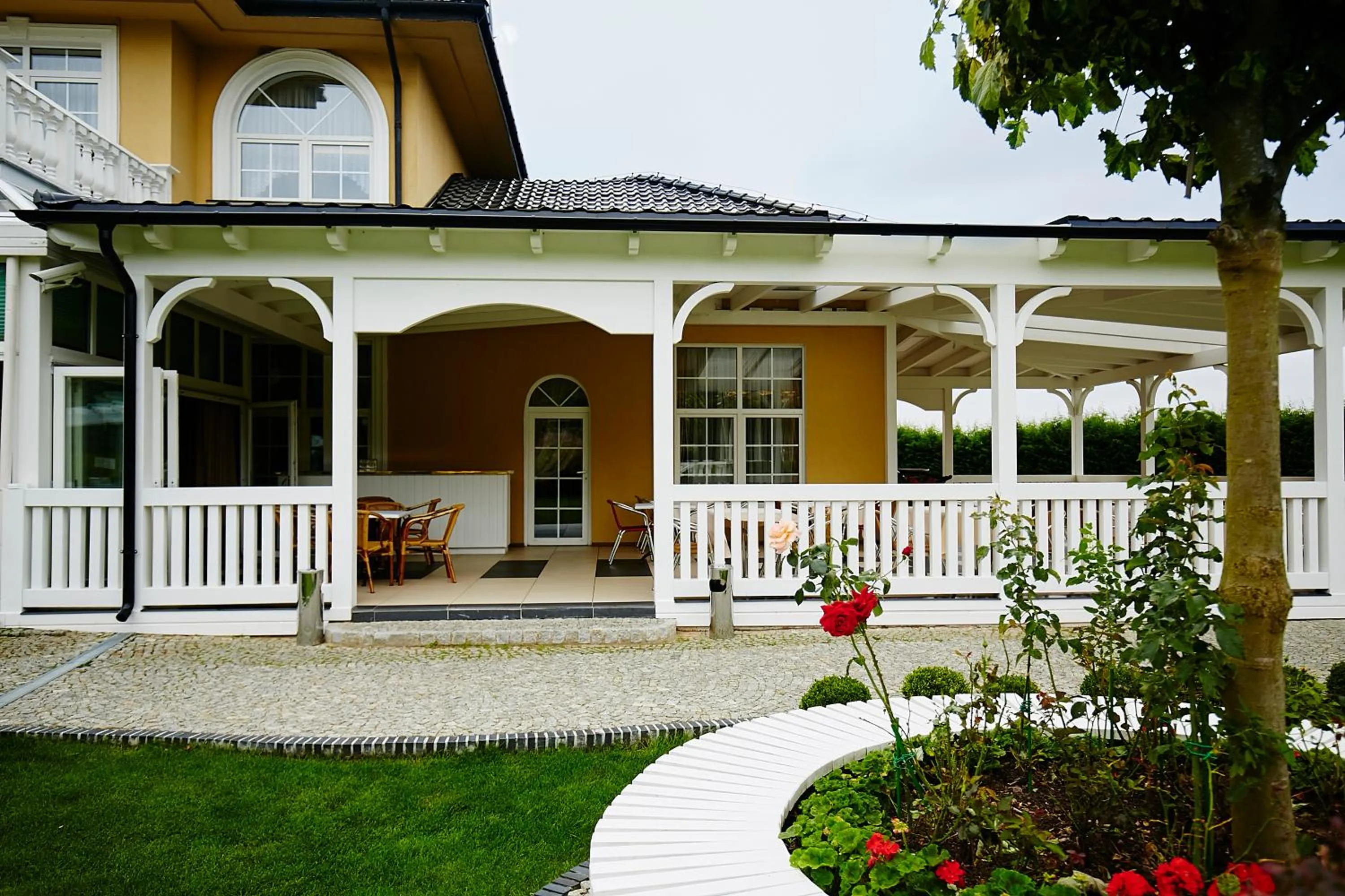 Restaurant/places to eat in Dworek Hetmanski