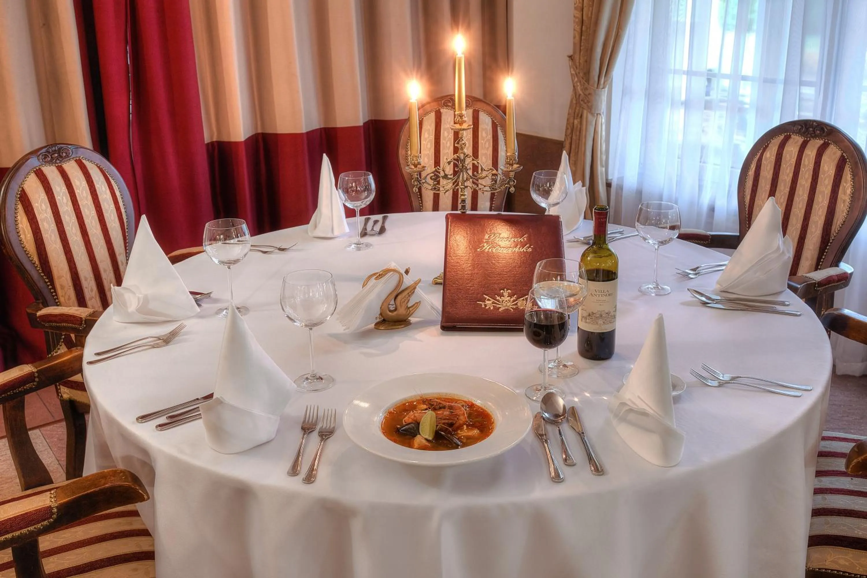 Restaurant/places to eat in Dworek Hetmanski