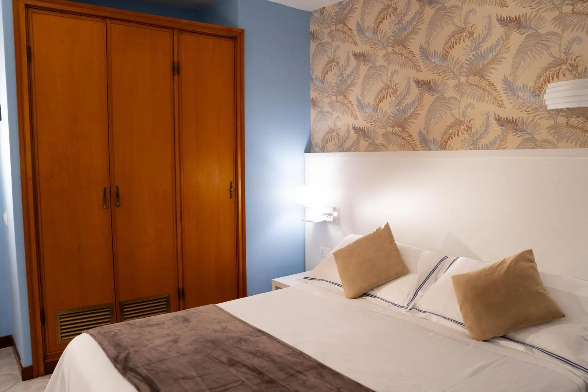 Bedroom, Bed in Hotel Ristorante Maga Circe