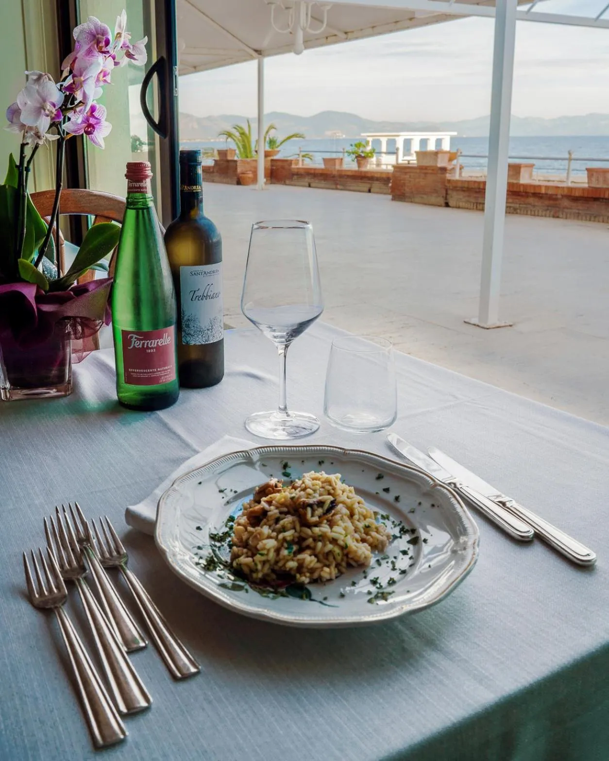 Restaurant/places to eat in Hotel Ristorante Maga Circe