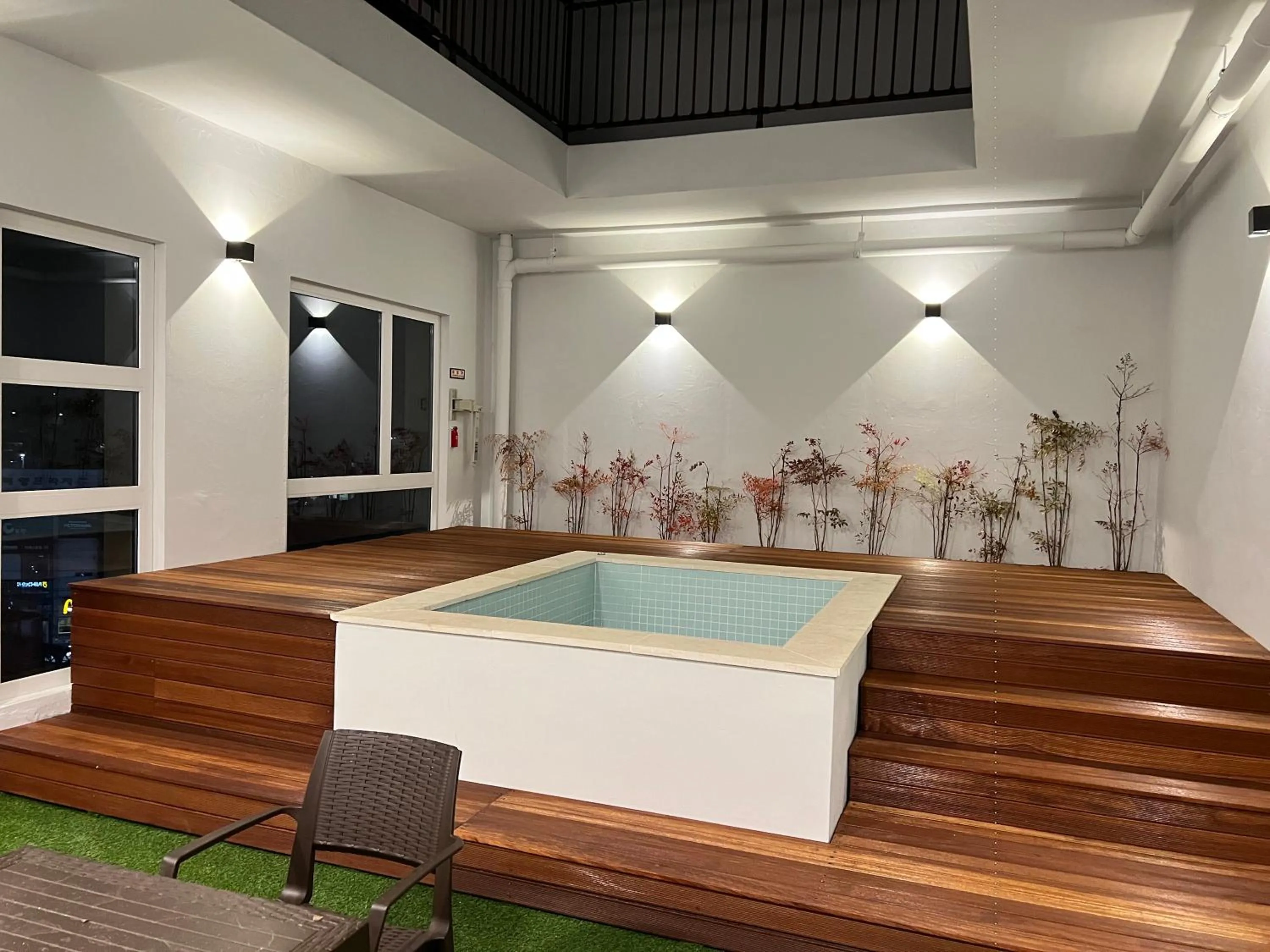 Swimming pool in Jinhae Intercity Hotel