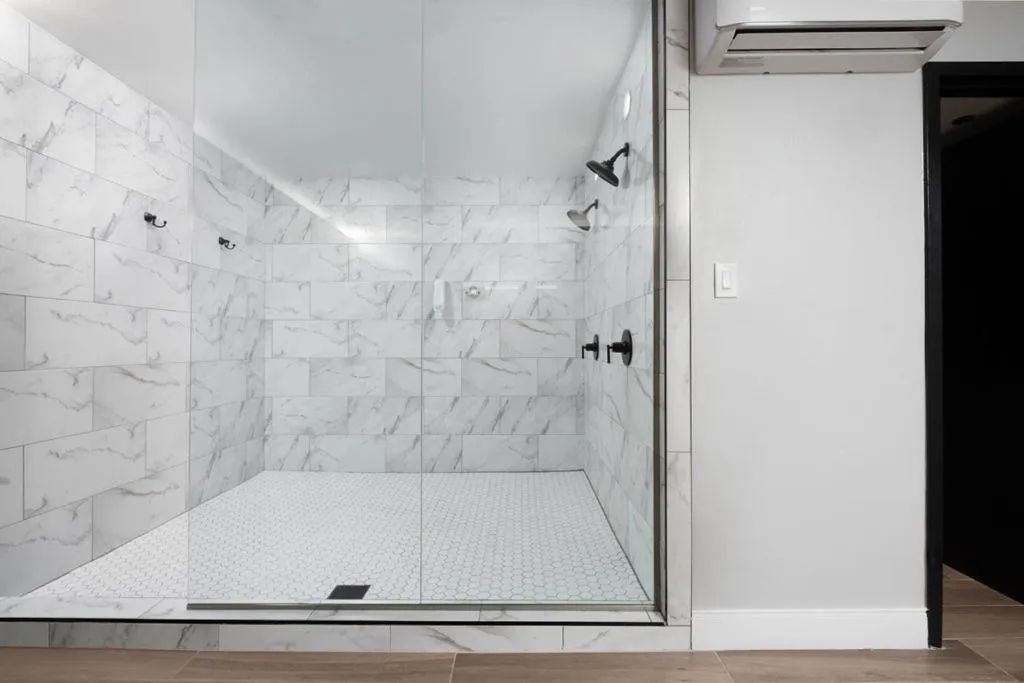 The Westerner - Extended Stay