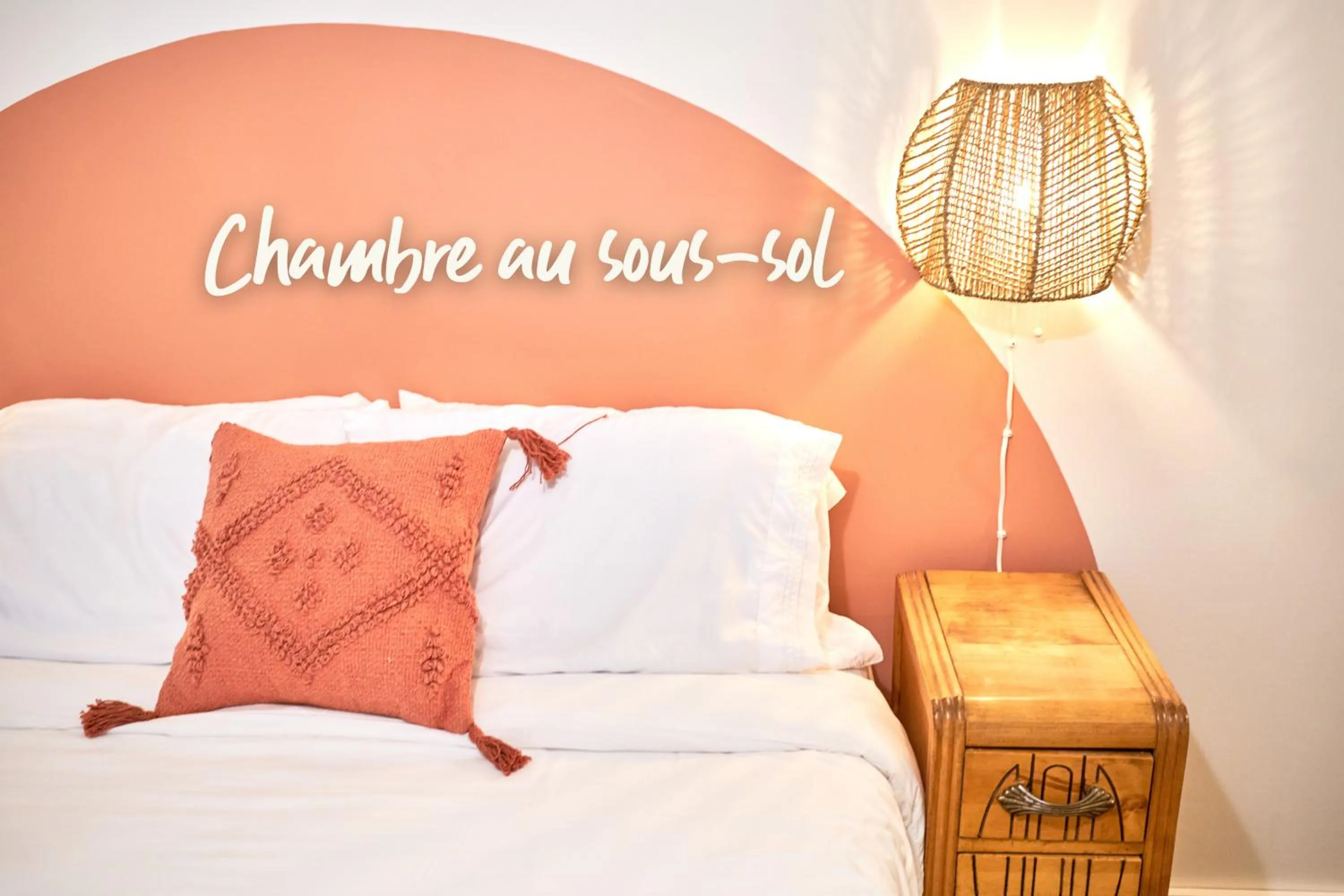 Small Double Room in AUBERGE DU DIMANCHE - Hotel - Fjord-du-Saguenay - l'Anse-Saint-Jean - Riviere-Eternite