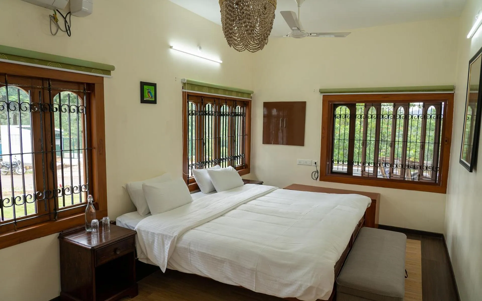 Bed in The Inglewood Bungalow