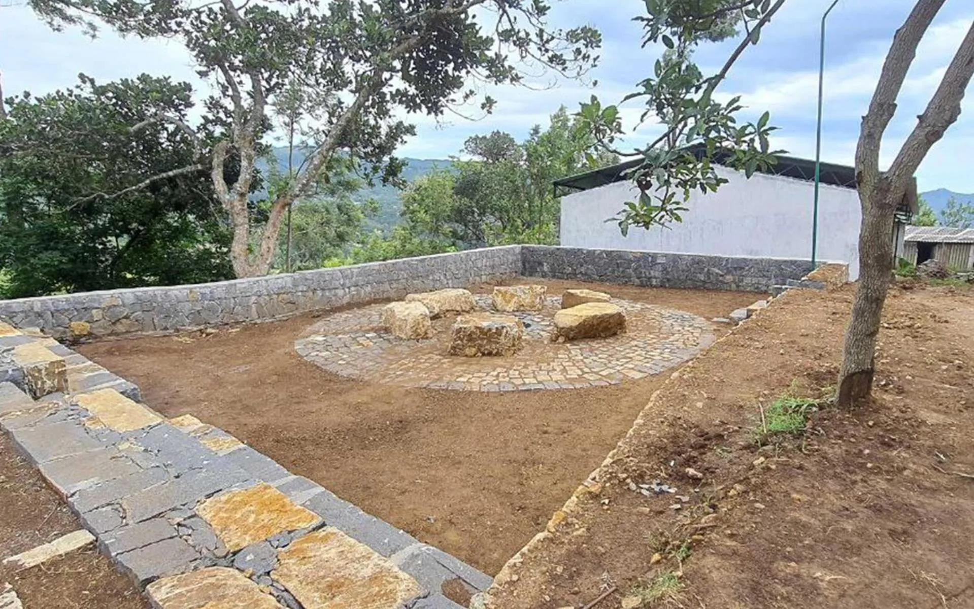 Day in The Inglewood Bungalow