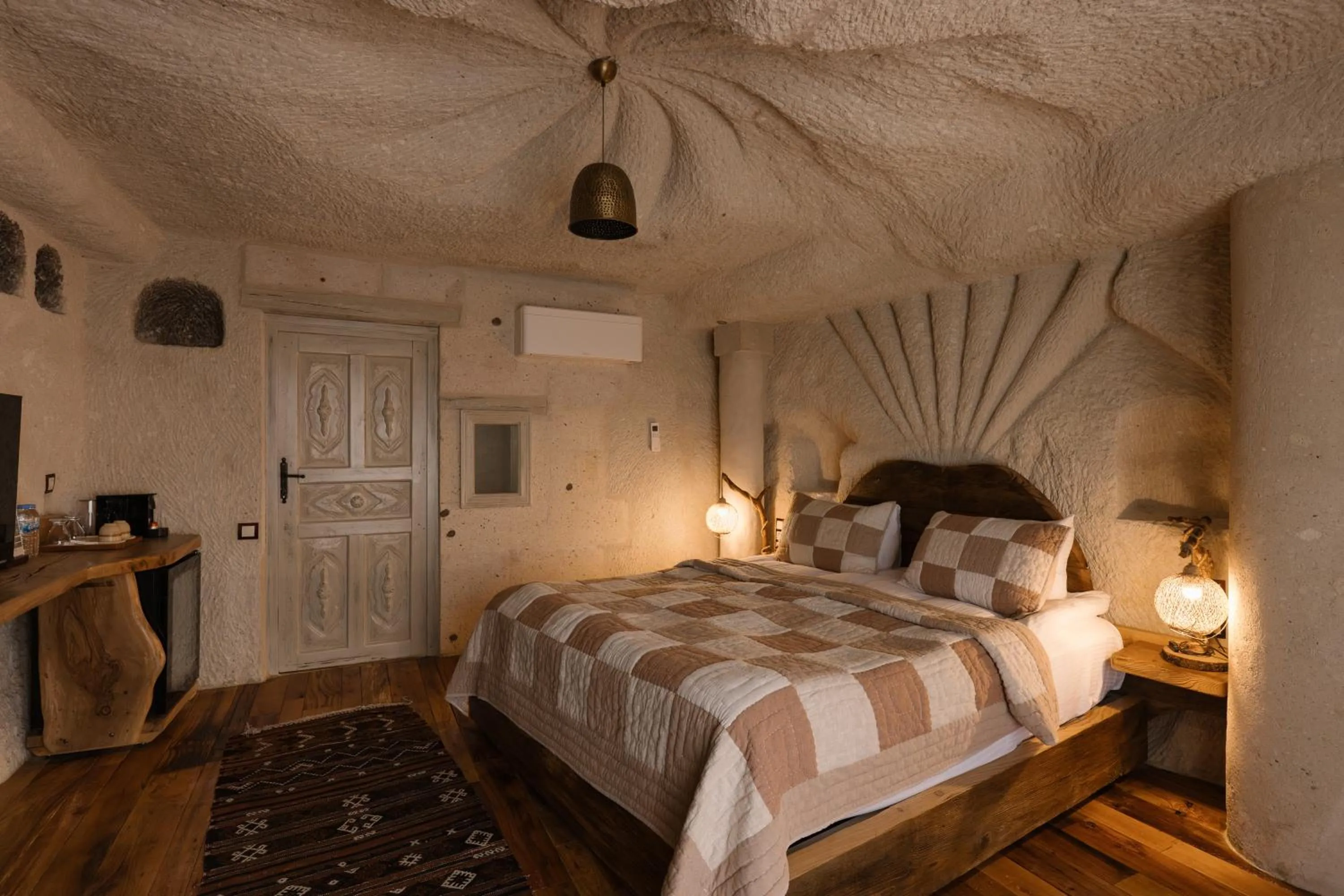 Bed in Cappadocia Cave Suites Adult Only