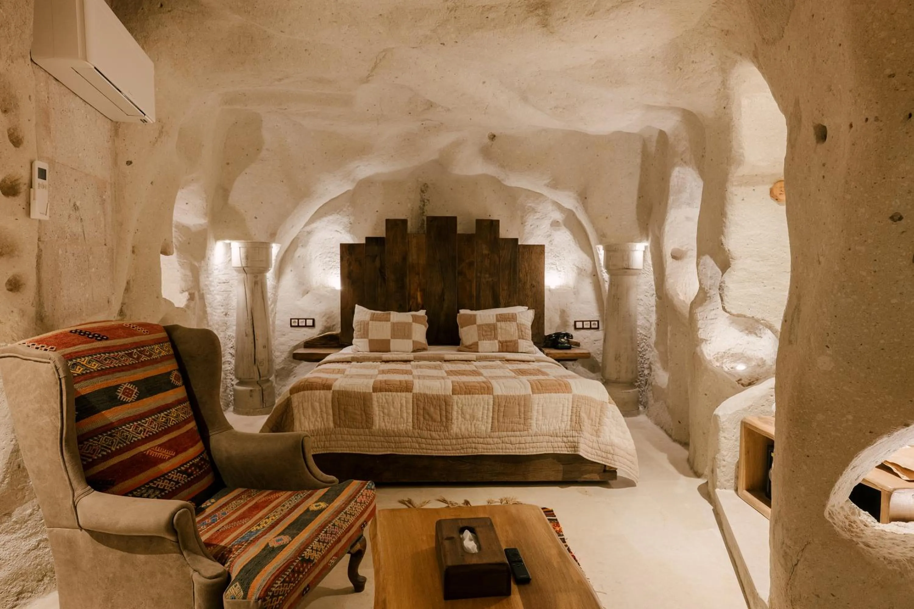 Bed in Cappadocia Cave Suites Adult Only