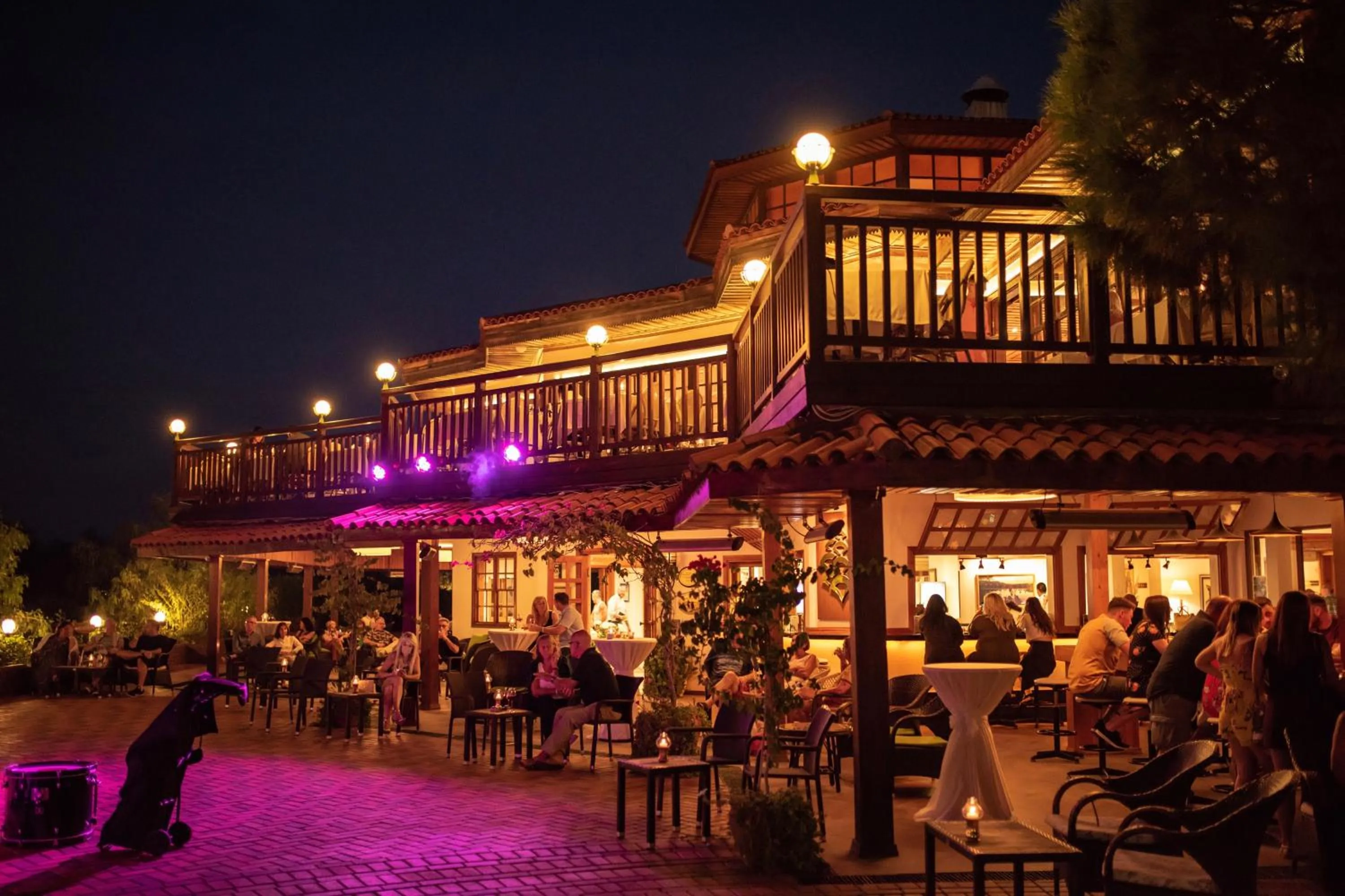 People in Montana Pine Resort - All Inclusive