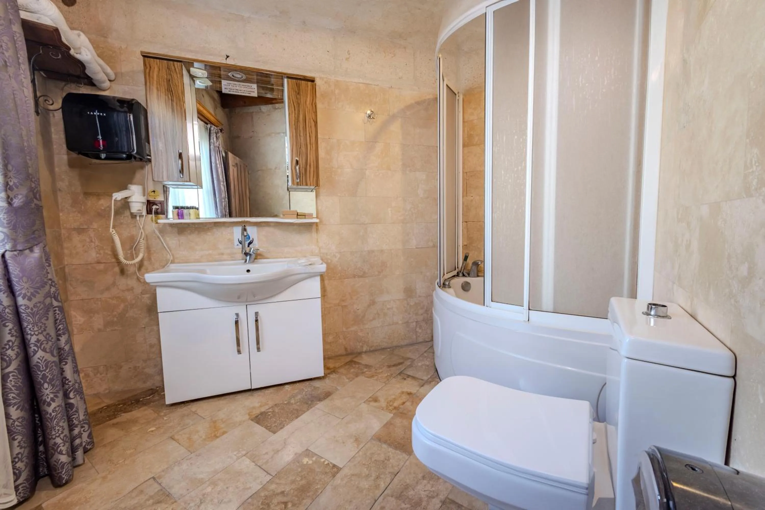 Toilet in Ascension Cave Suites - Special Class