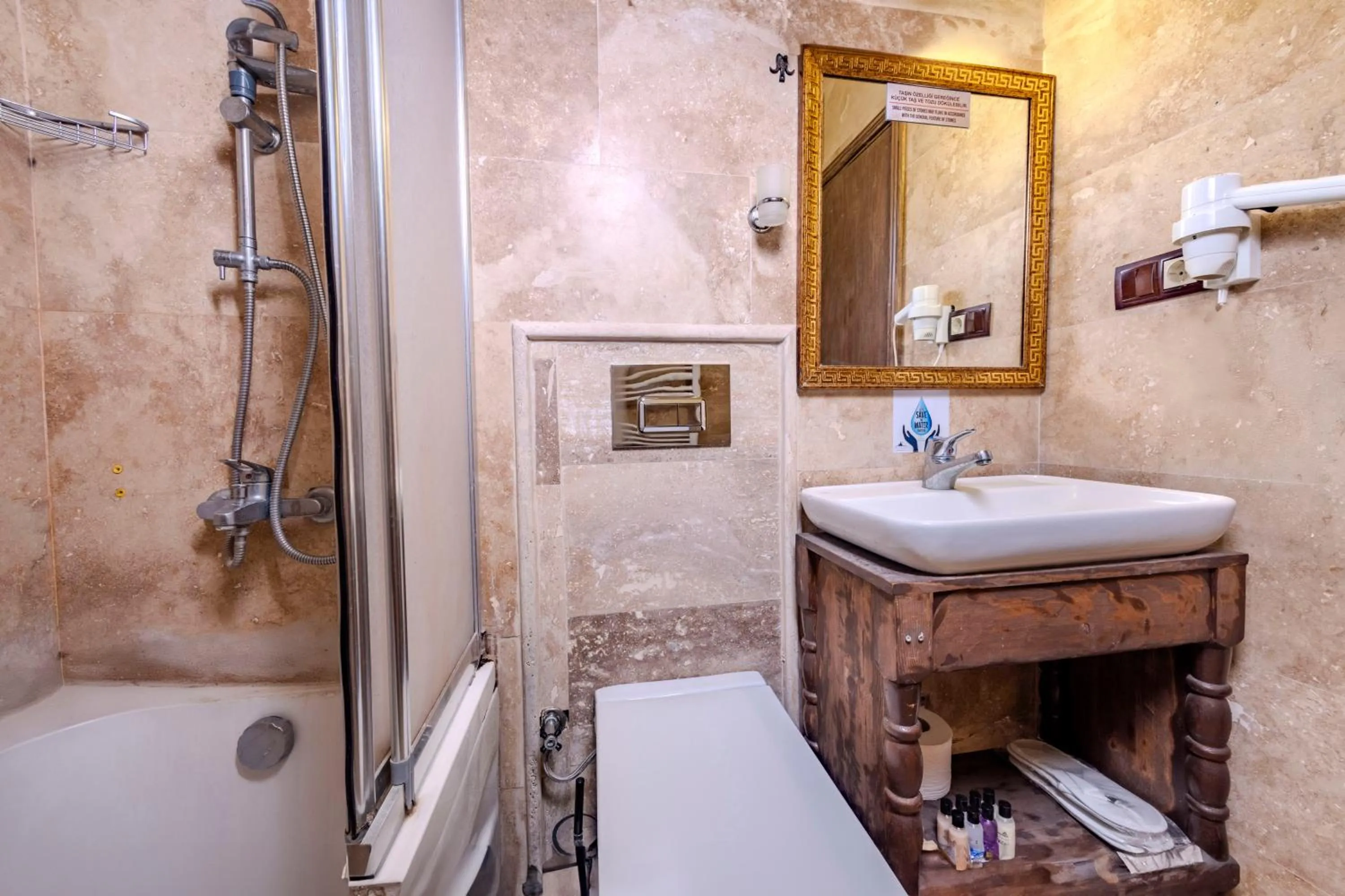 Shower in Ascension Cave Suites - Special Class
