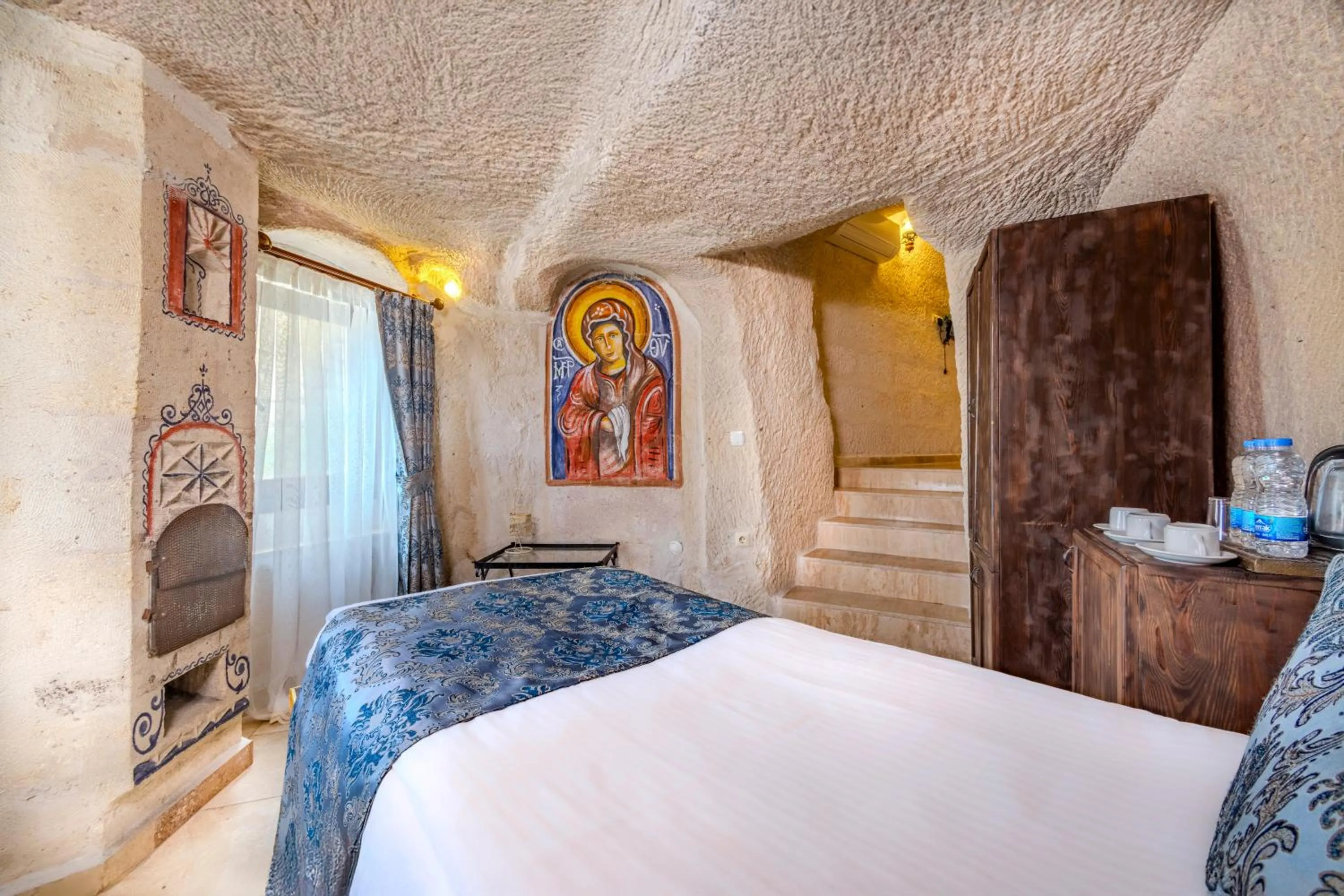 Bed in Ascension Cave Suites - Special Class
