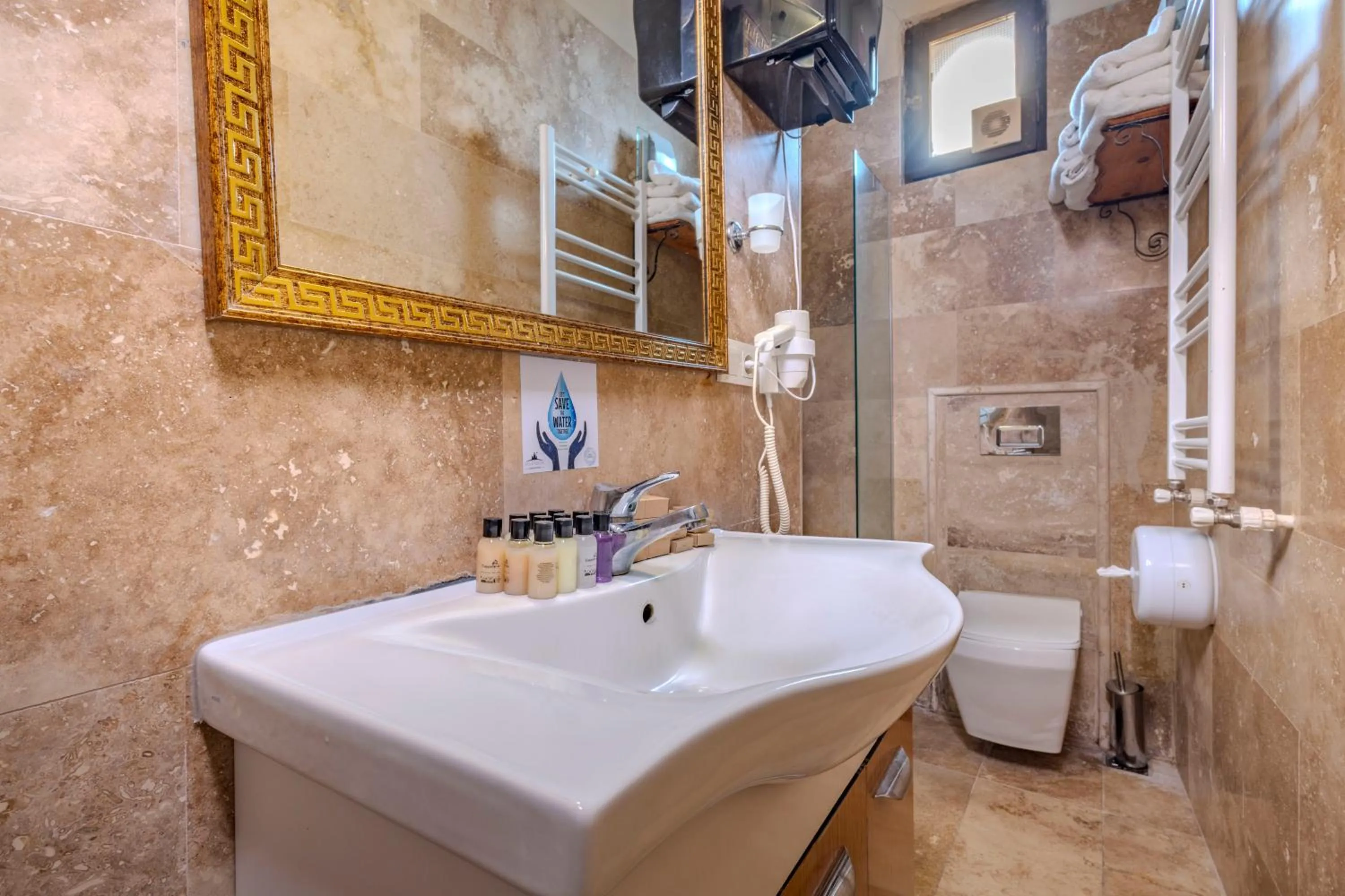 Shower in Ascension Cave Suites - Special Class