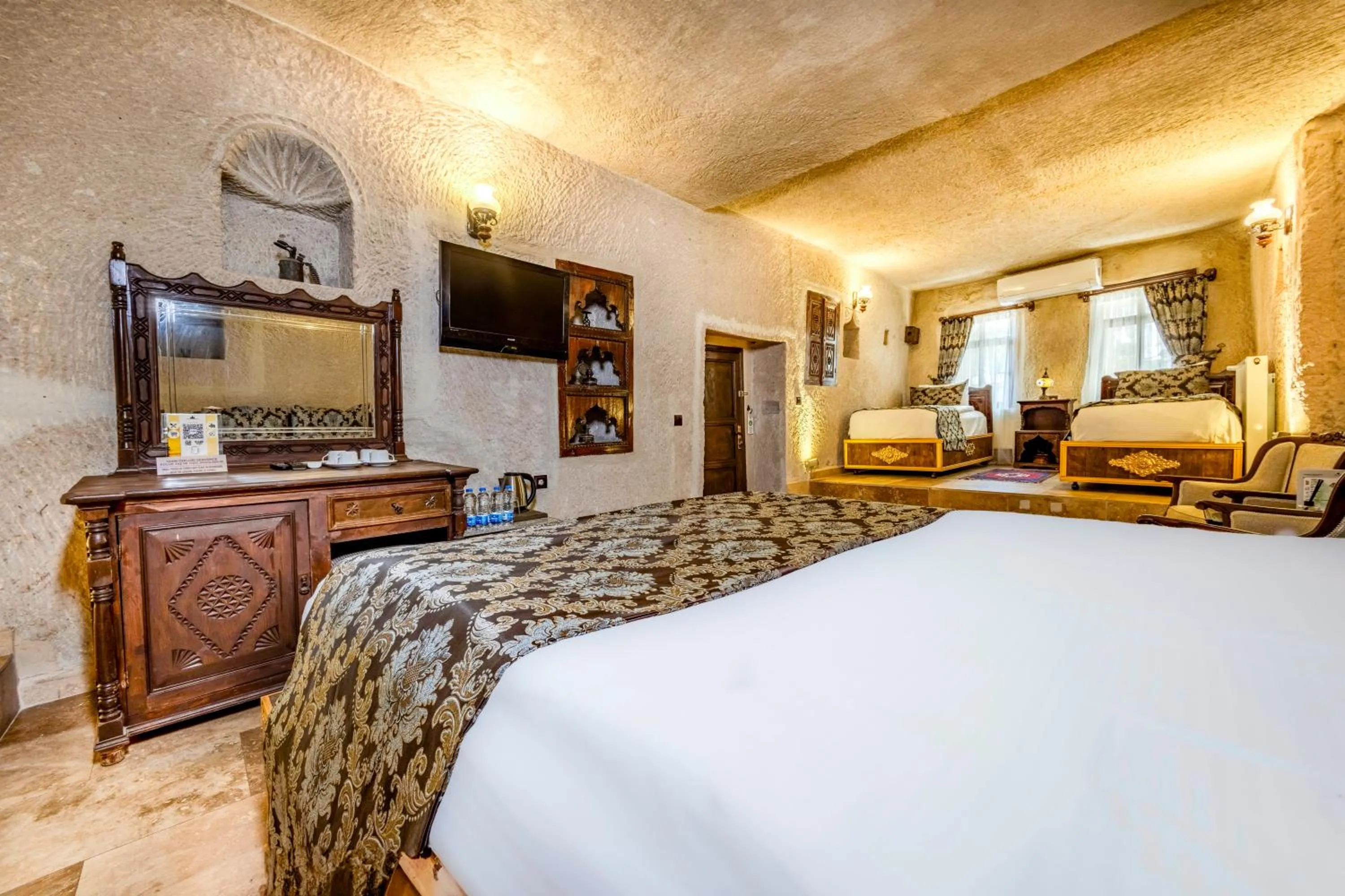 Bed in Ascension Cave Suites - Special Class